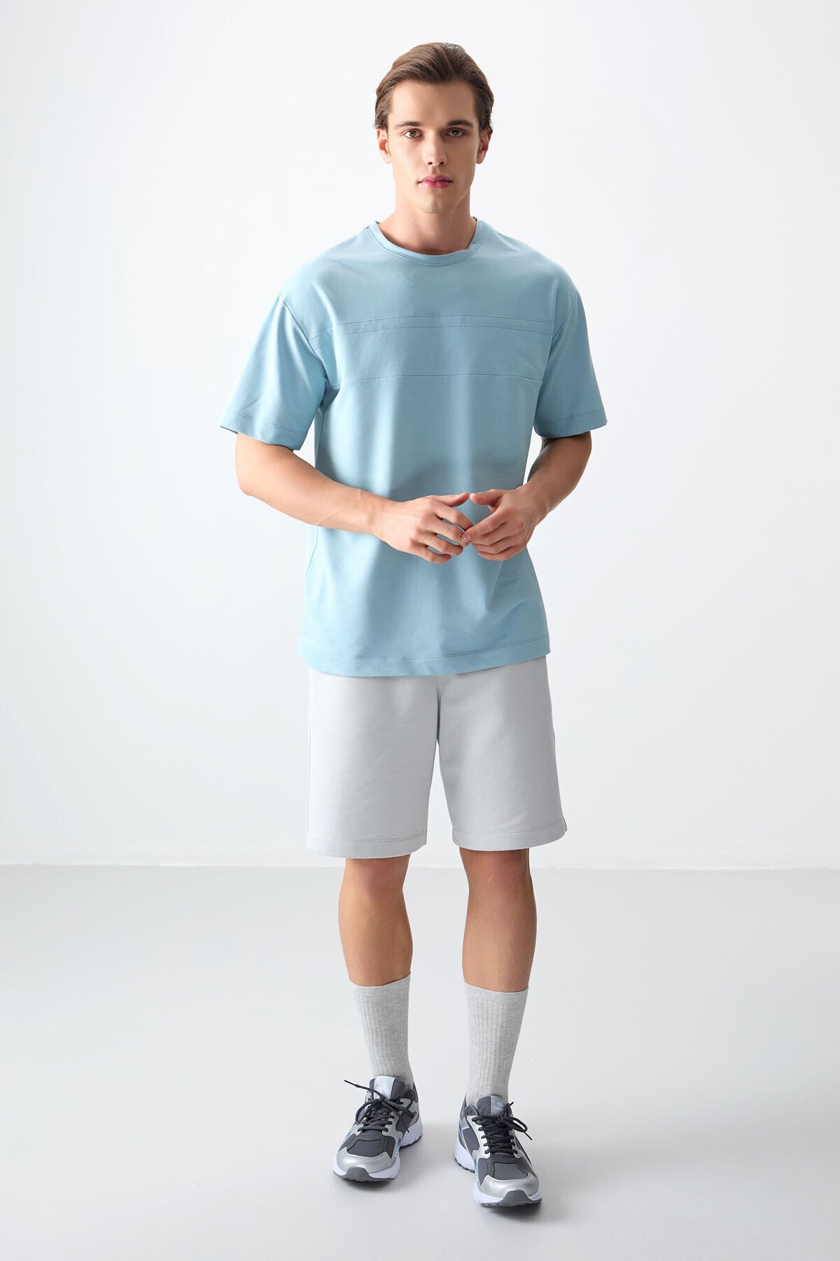 Image of Açık Mavi Pamuklu Kalın Yumuşak Dokulu Oversize Fit Basic Erkek T-Shirt - 88378
