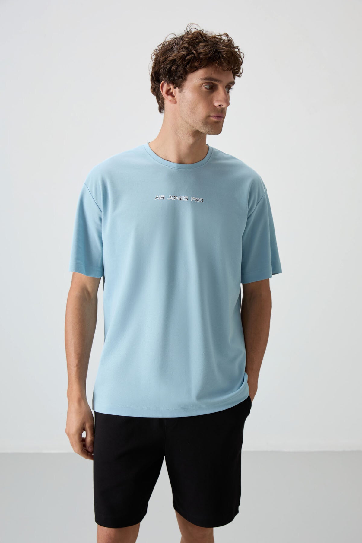 Image of Açık Mavi Pamuklu Kalın Yüzeyi Dokulu Oversize Fit  Baskılı Erkek T-Shirt - 88364