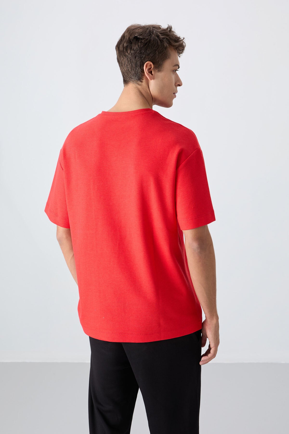 Image of Fiesta Pamuklu Kalın Yüzeyi Dokulu Oversize Fit Baskılı Erkek T-Shirt - 88338