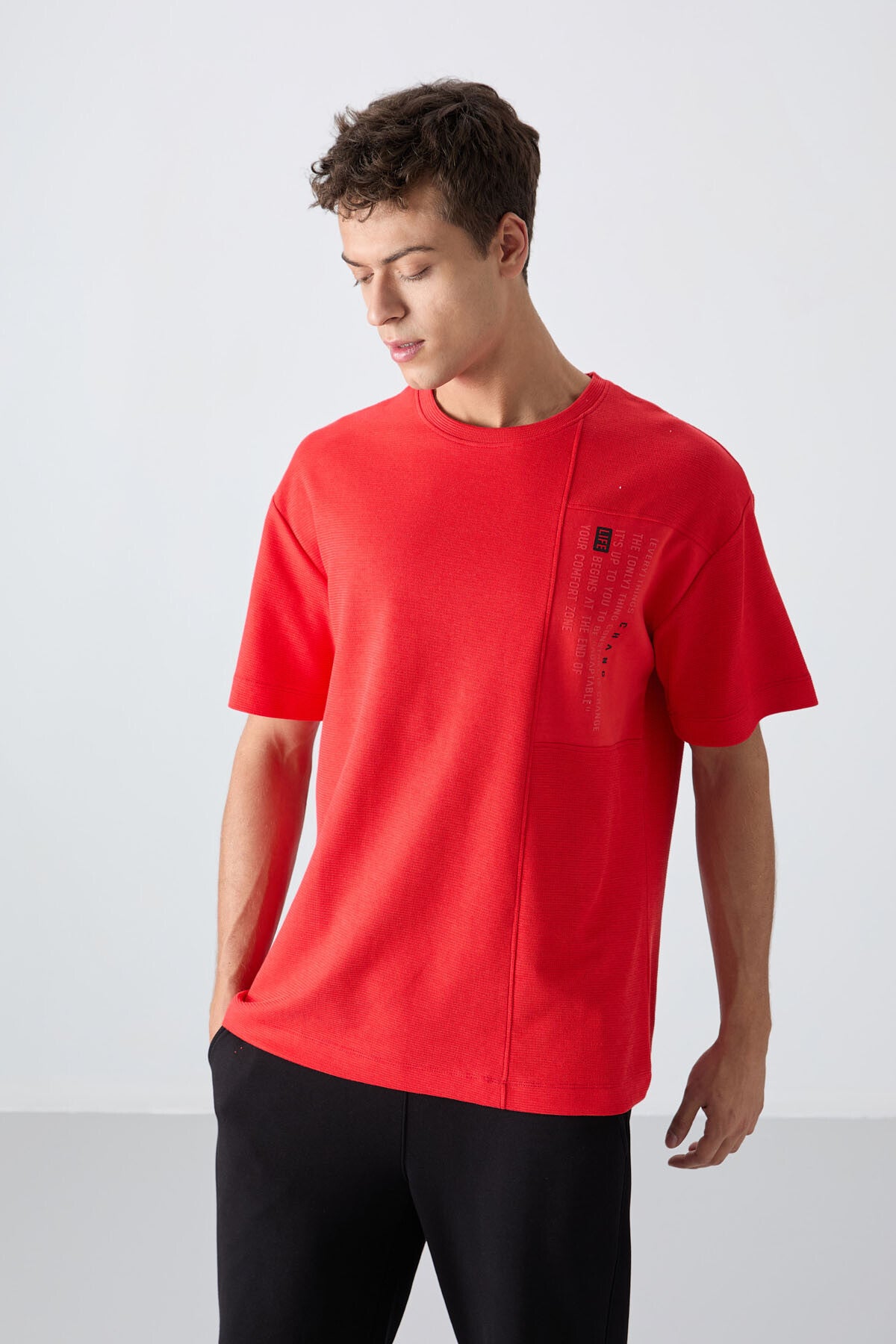 Image of Fiesta Pamuklu Kalın Yüzeyi Dokulu Oversize Fit Baskılı Erkek T-Shirt - 88338