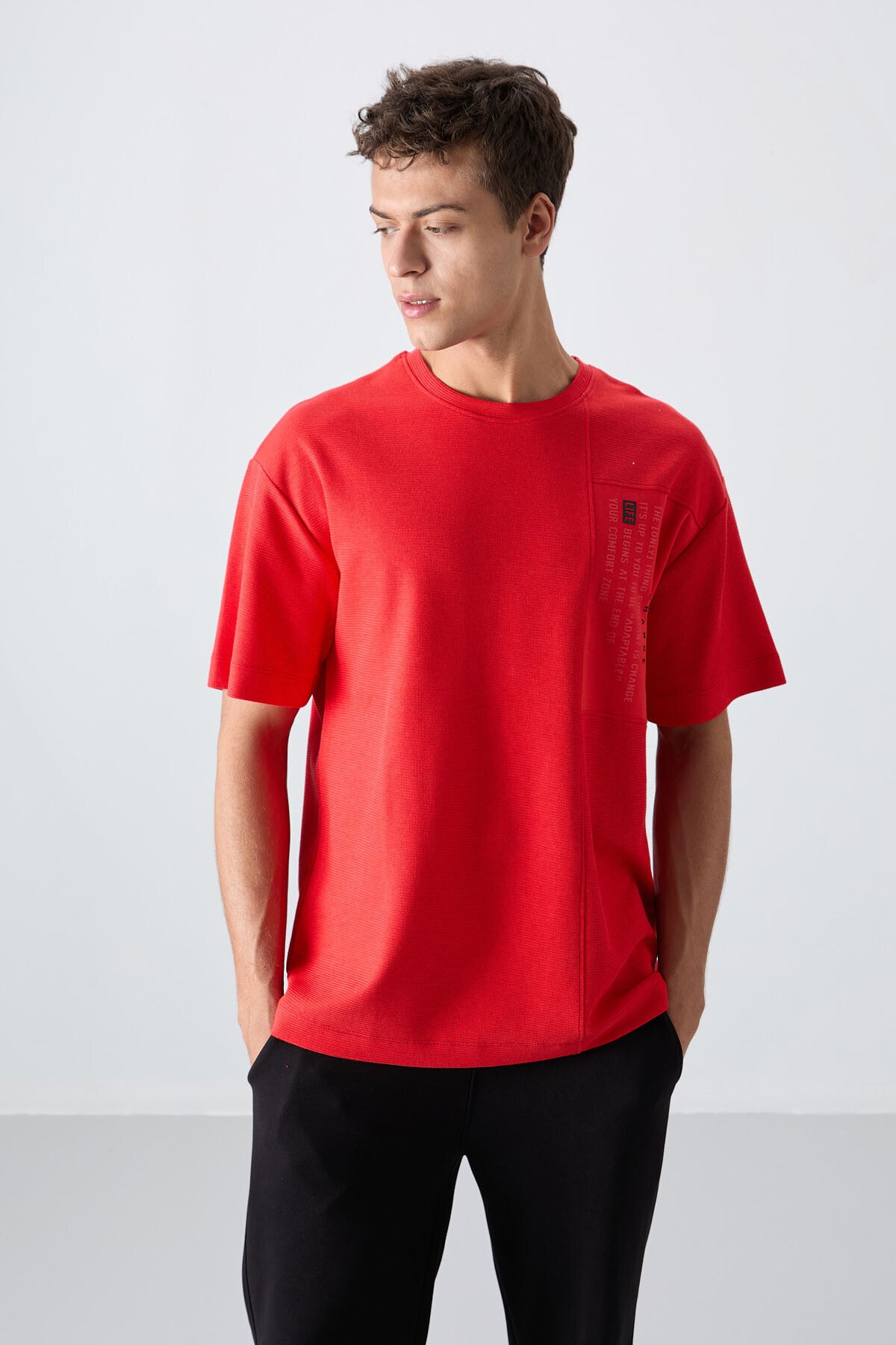 Image of Fiesta Pamuklu Kalın Yüzeyi Dokulu Oversize Fit Baskılı Erkek T-Shirt - 88338