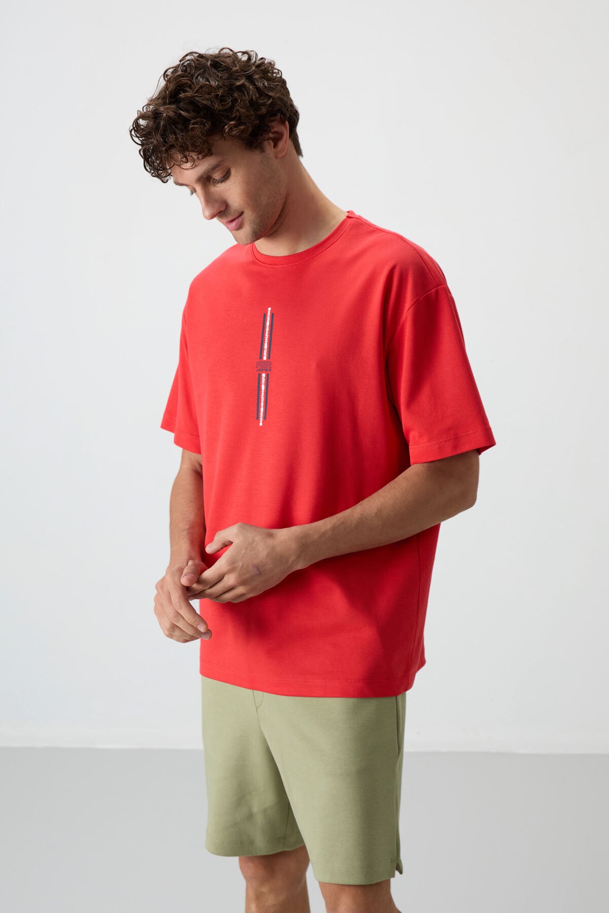 Image of Fiesta Pamuklu Kalın Yüzeyi Dokulu Oversize Fit  Baskılı Erkek T-Shirt - 88366
