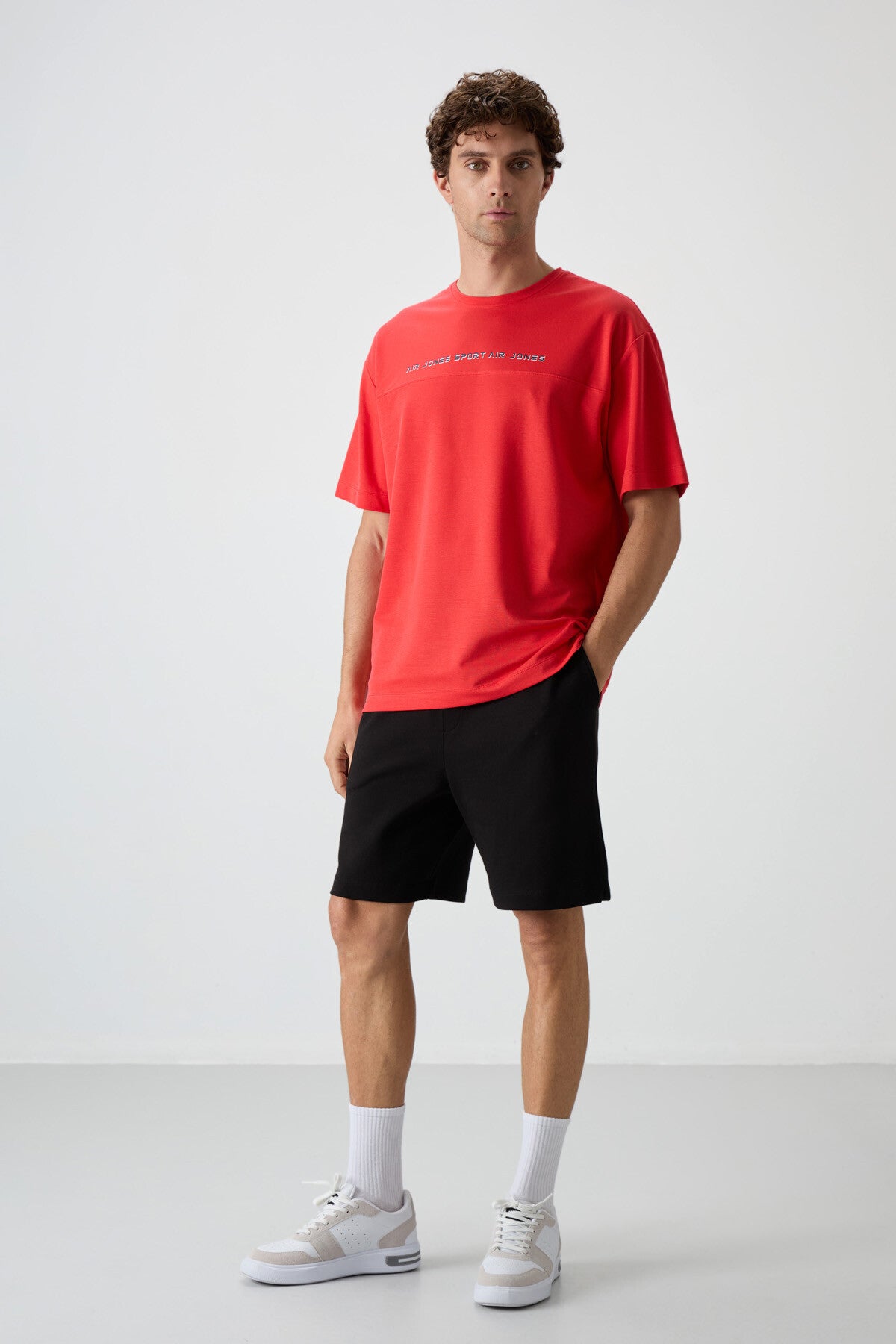Image of Tricou bărbătesc Fiesta din bumbac gros, texturat, cu croială supradimensionată, imprimat - 88371