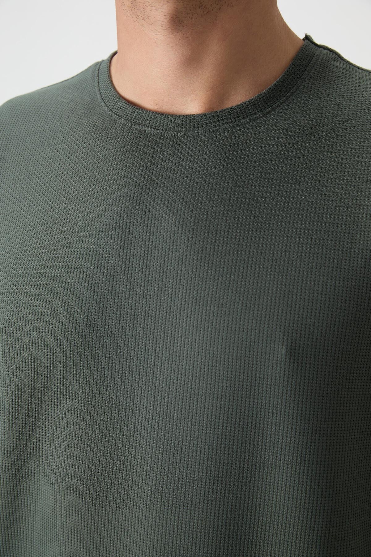Image of Haki Waffle İnterlok Yüzeyi Dokulu Oversize Fit Basic Erkek T-Shirt - 88379