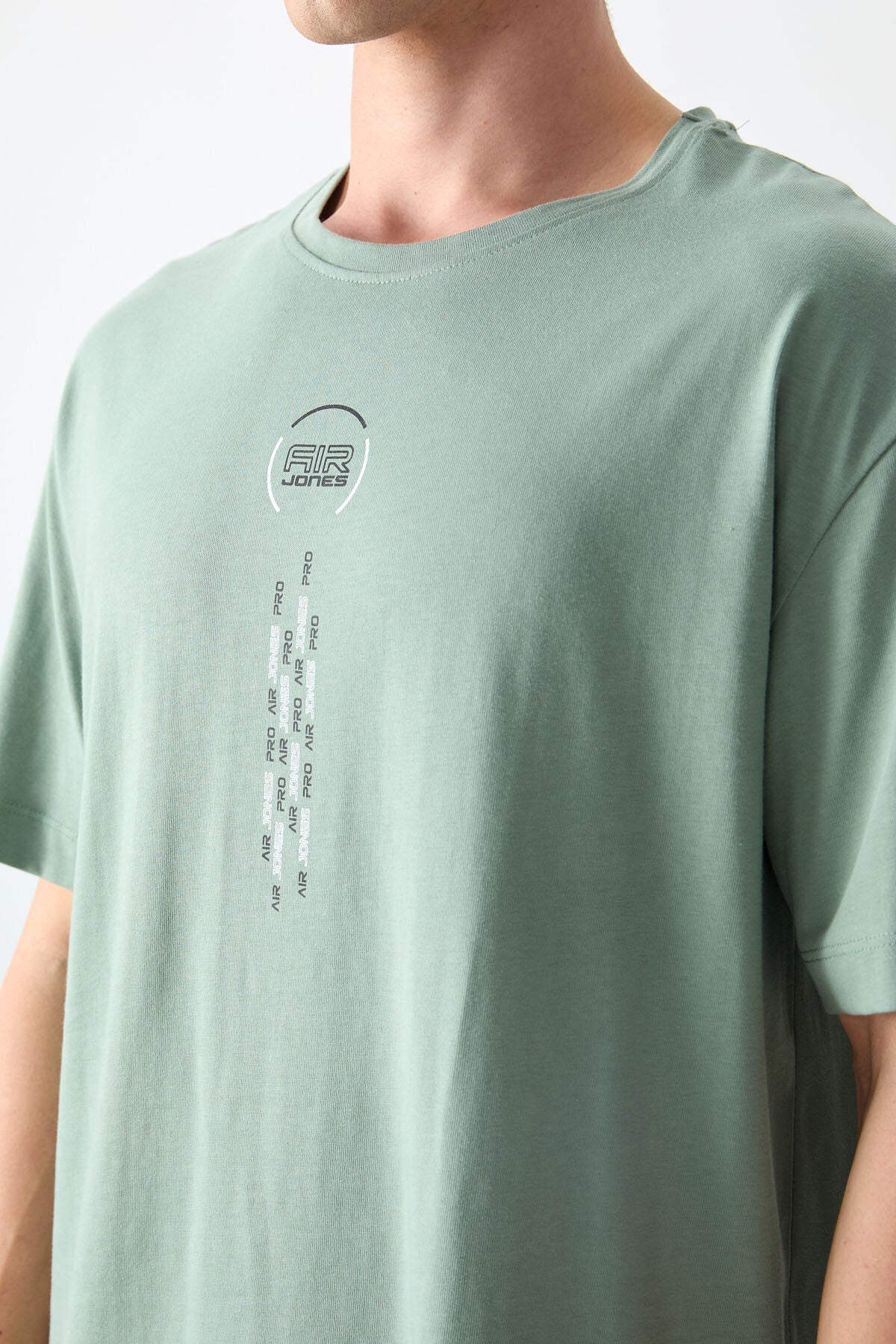 Image of Açık Yeşil %100 Pamuk Kalın Yumuşak Dokulu Oversize Fit Baskılı Erkek T-Shirt - 88355