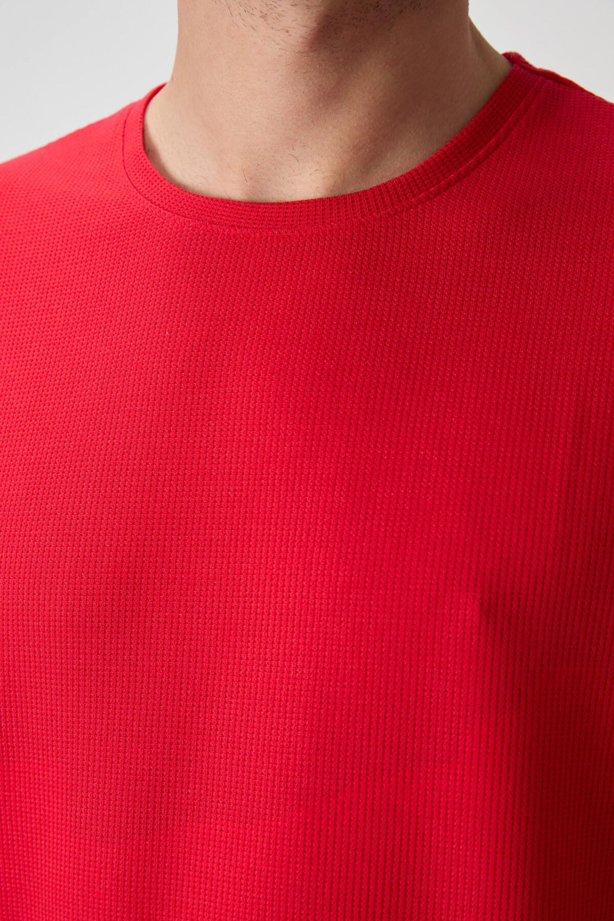 Image of Kırmızı Waffle İnterlok Yüzeyi Dokulu Oversize Fit Basic Erkek T-Shirt - 88379