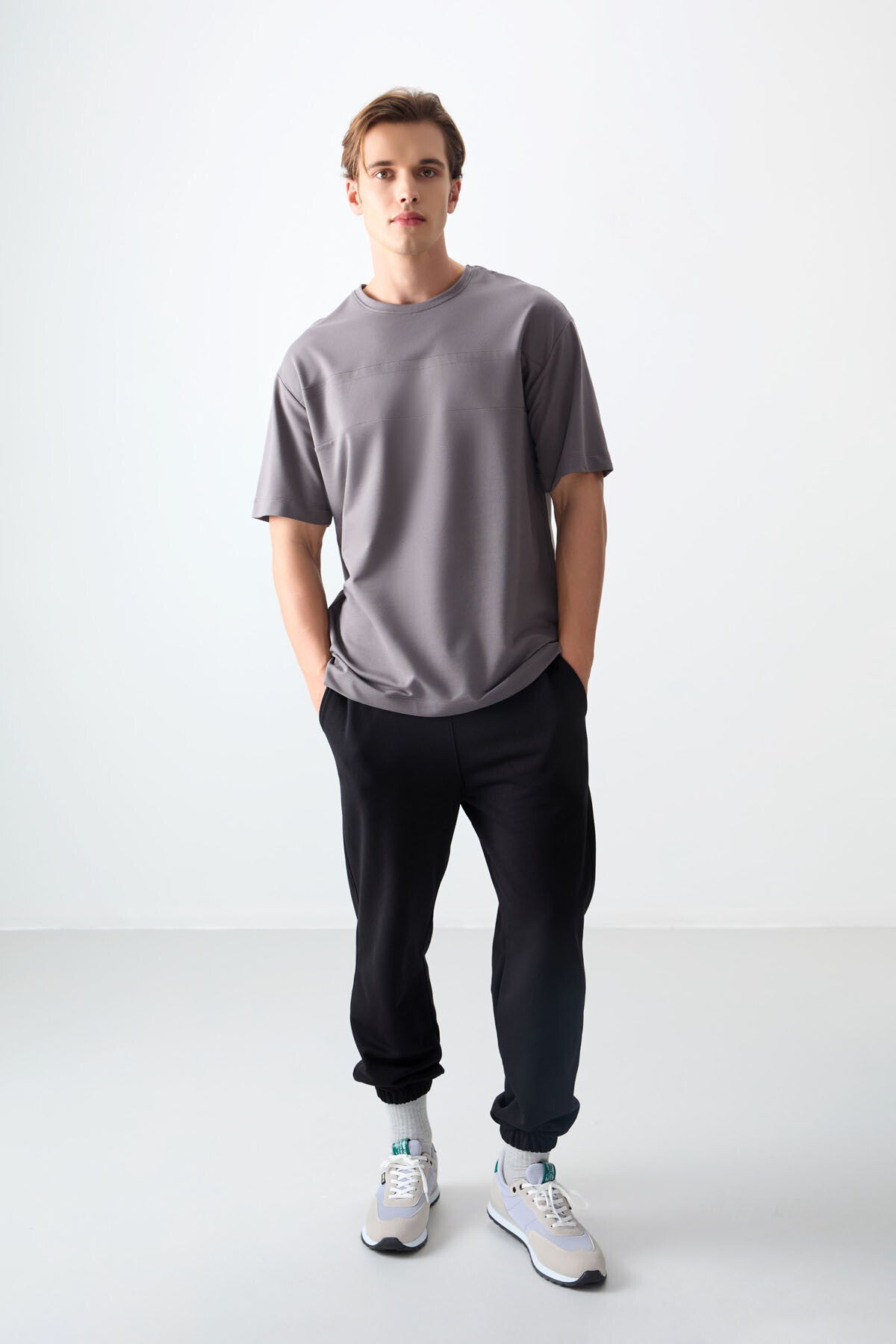 Image of Tricou bărbătesc gri închis, gros, texturat, croială supradimensionată, din bumbac - 88378