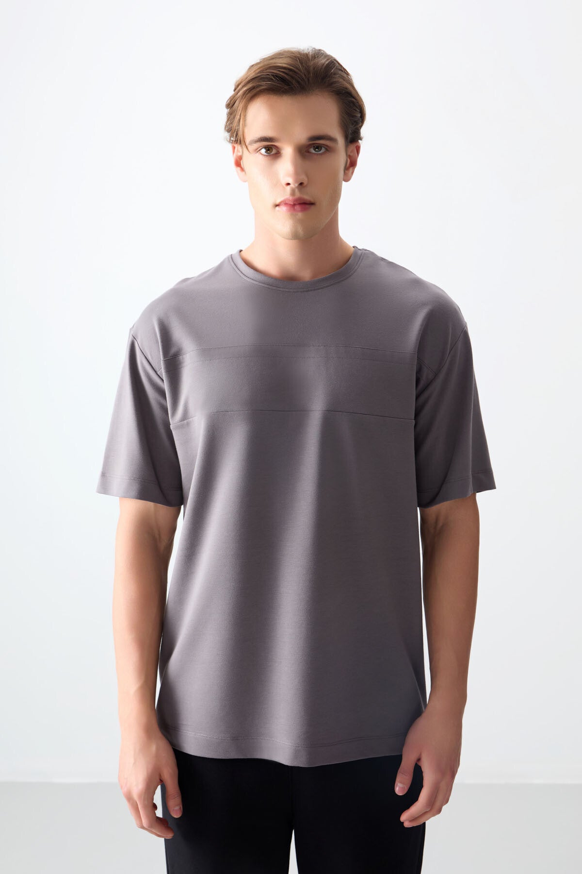 Image of Tricou bărbătesc gri închis, gros, texturat, croială supradimensionată, din bumbac - 88378