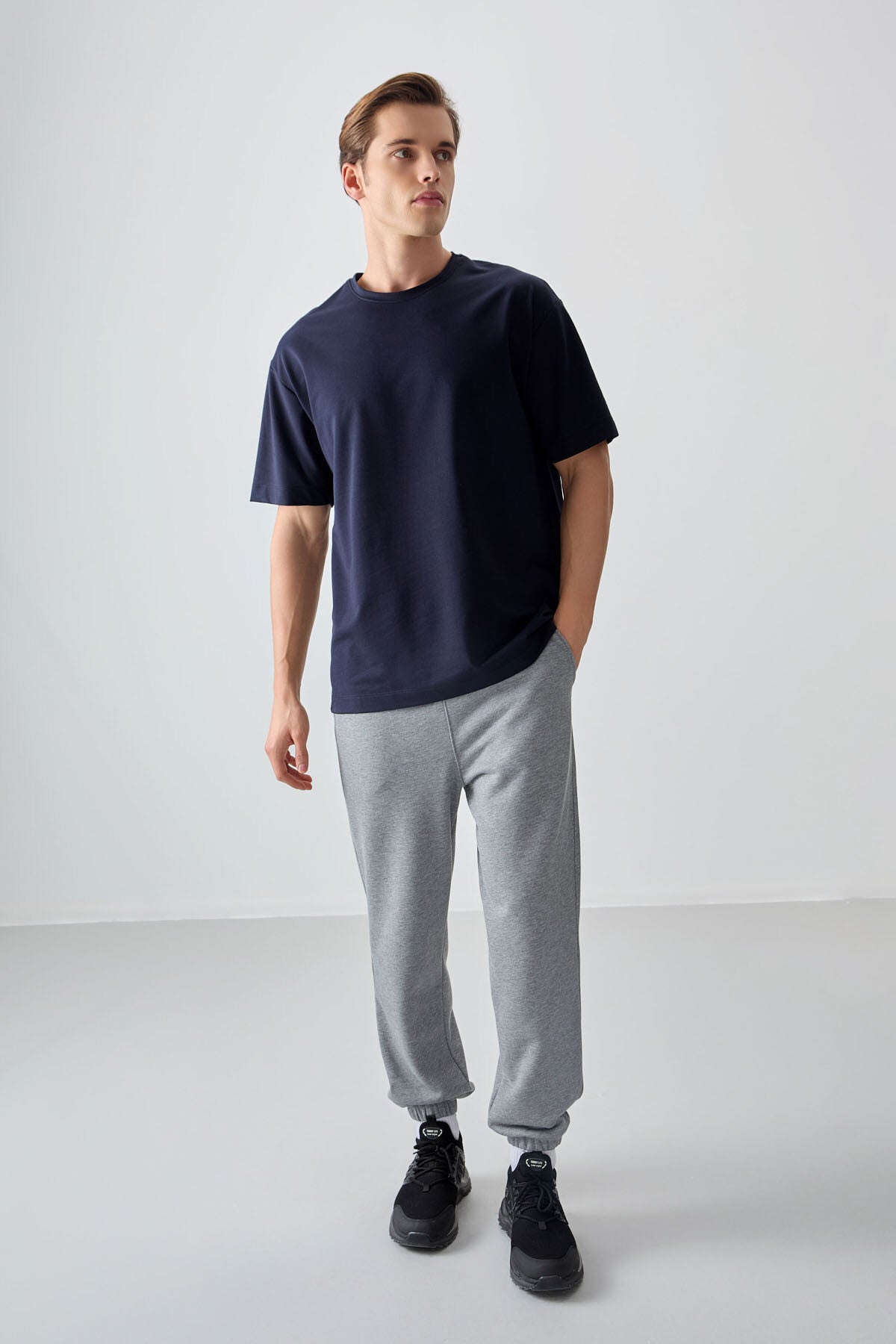 Image of Tricou bărbătesc bleumarin, gros, texturat, croială supradimensionată, din bumbac - 88377