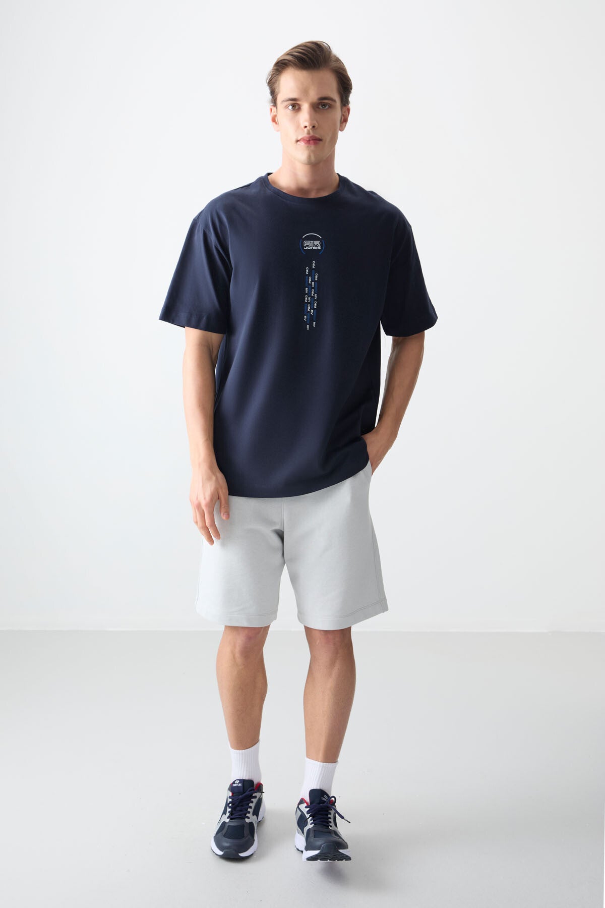 Image of Lacivert %100 Pamuk Kalın Yumuşak Dokulu Oversize Fit Baskılı Erkek T-Shirt - 88355