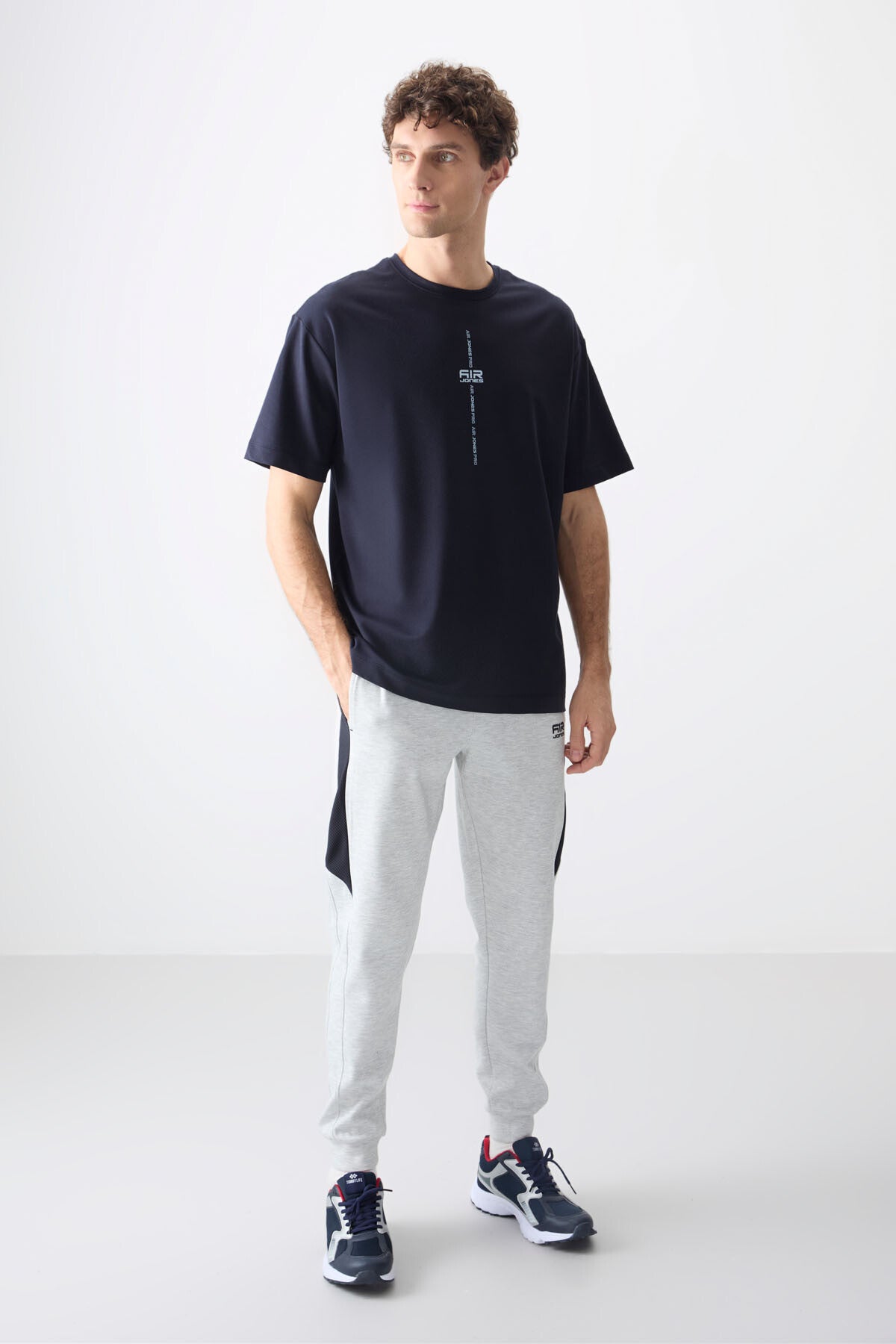 Image of Lacivert Pamuklu Kalın Yumuşak Dokulu Oversize Fit Baskılı Erkek T-Shirt - 88373