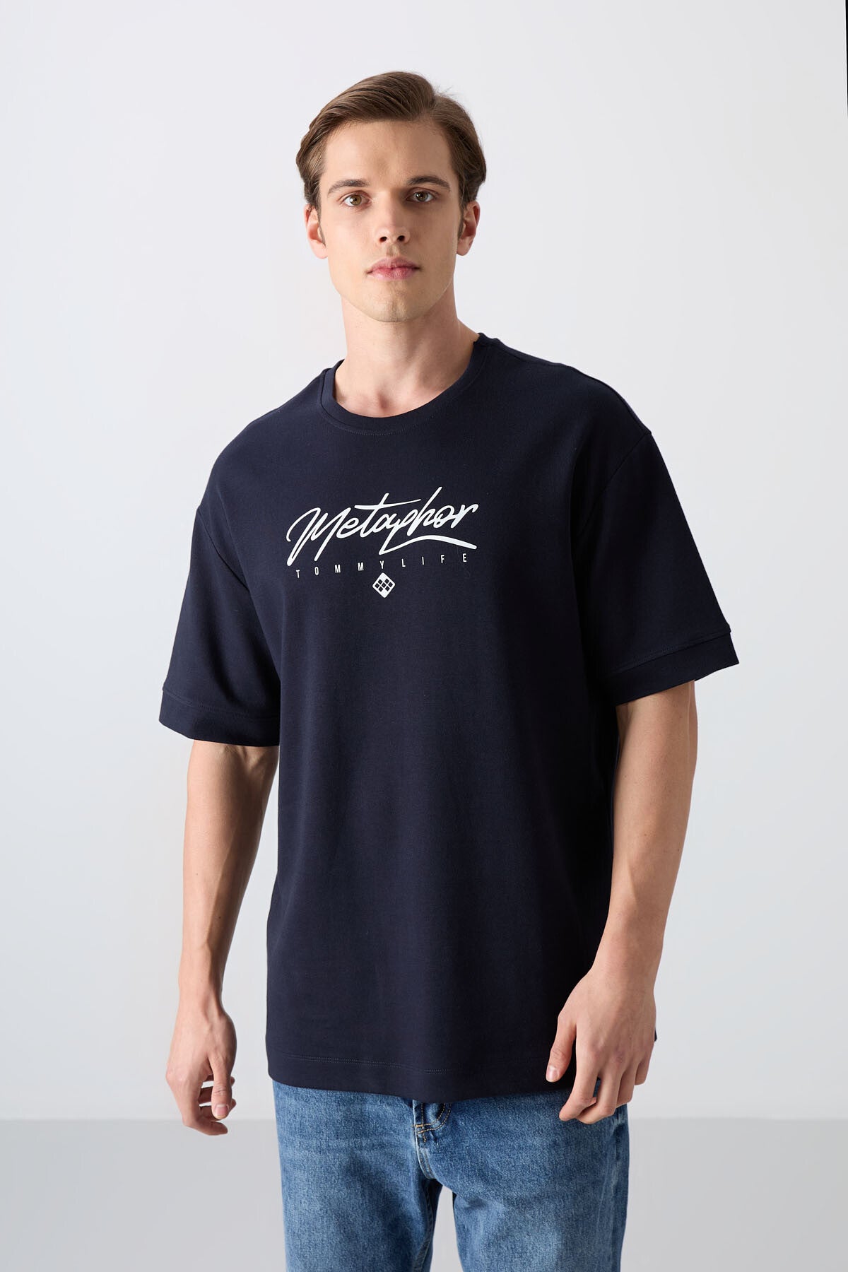Image of Lacivert Pamuklu Kalın Yumuşak Dokulu Oversize Fit Baskılı Erkek T-Shirt - 88320