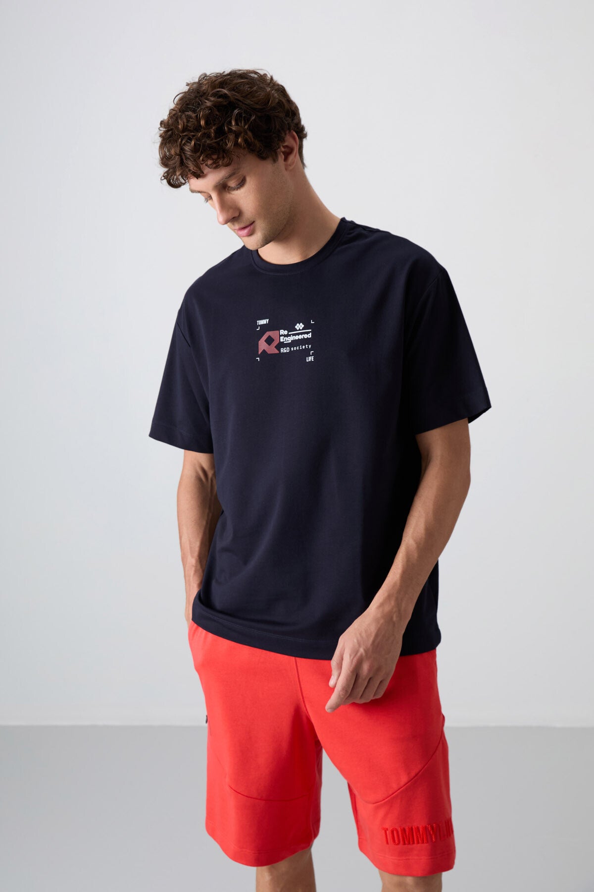 Image of Lacivert Pamuklu Kalın Yumuşak Dokulu Oversize Fit Baskılı Erkek T-Shirt - 88350