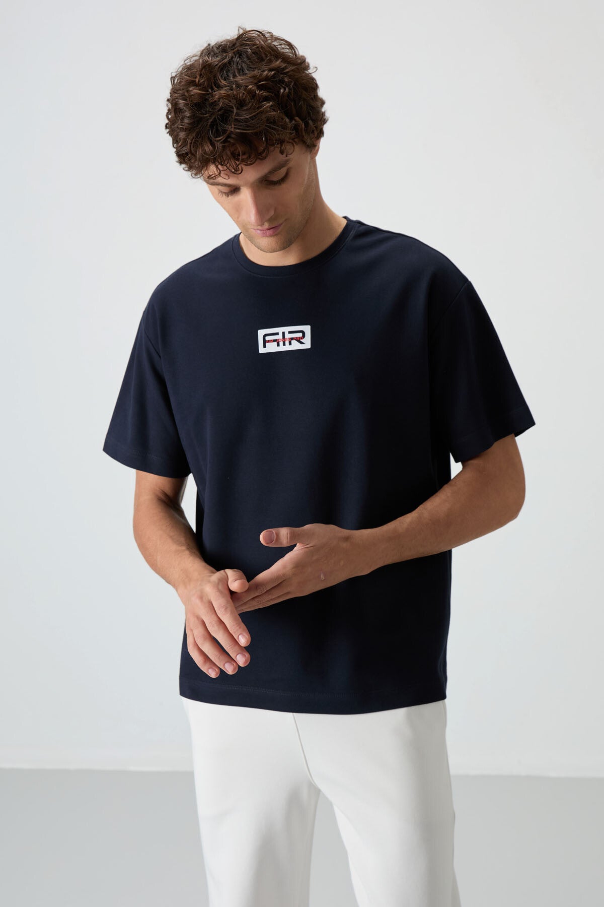 Image of Tricou bărbătesc din bumbac gros, texturat, cu croială supradimensionată, bleumarin - 88367
