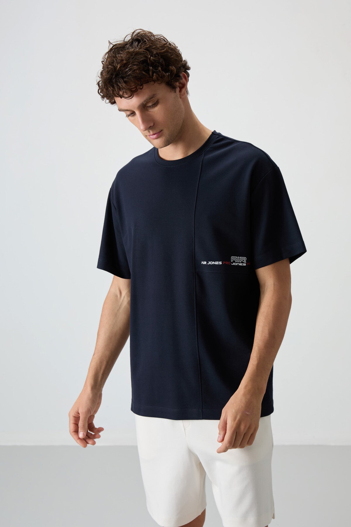 Image of Lacivert Pamuklu Kalın Yüzeyi Dokulu Oversize Fit  Baskılı Erkek T-Shirt - 88370