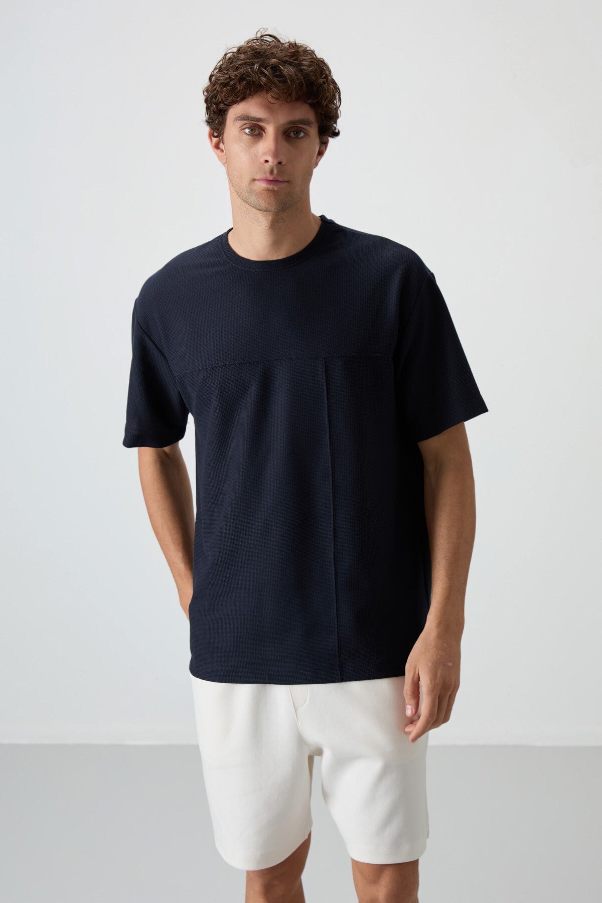 Image of Lacivert Waffle İnterlok Yüzeyi Dokulu Oversize Fit Basic Erkek T-Shirt - 88380