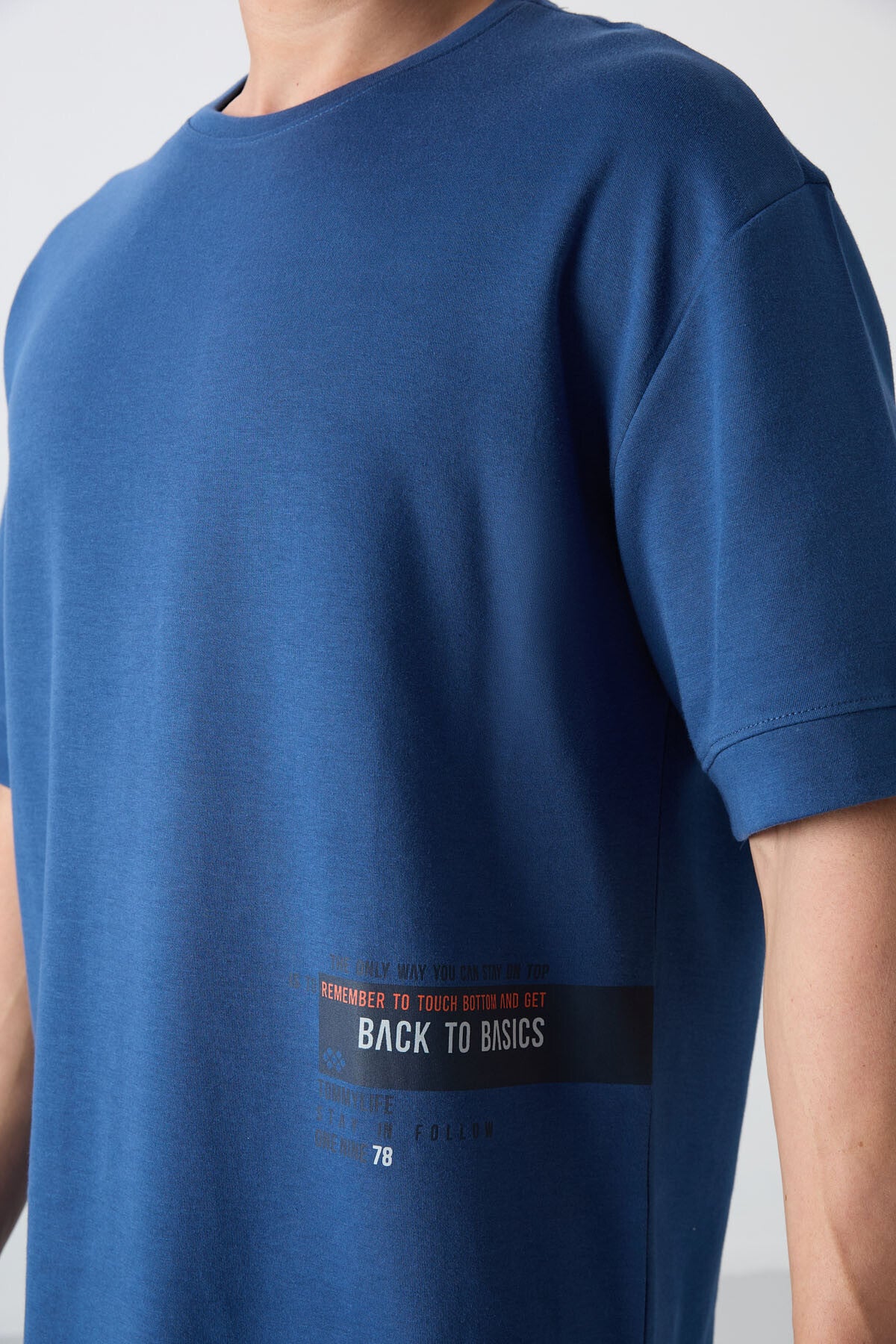 Image of Parlament Pamuklu Kalın Yumuşak Dokulu Oversize Fit Baskılı Erkek T-Shirt - 88322