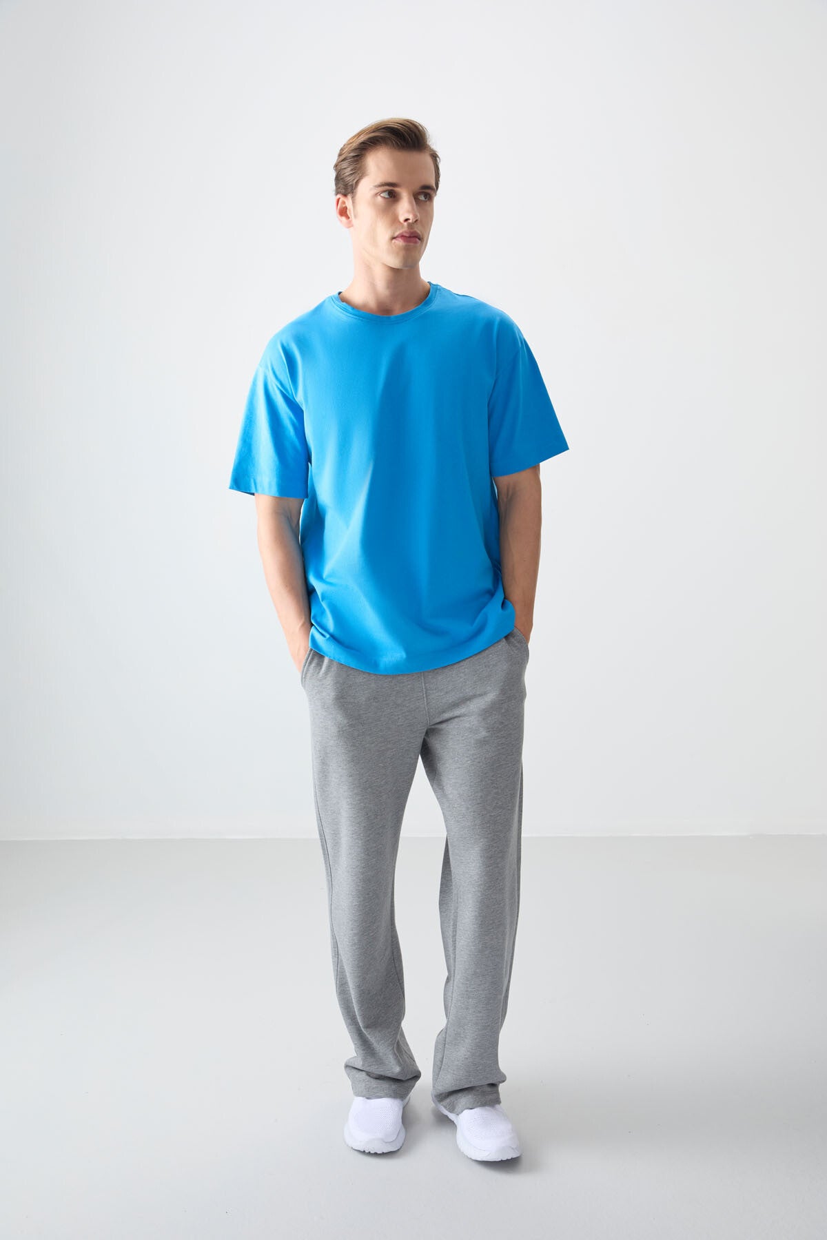 Image of Petrol Mavi %100 Pamuk Kalın Yumuşak Dokulu Oversize Fit Basic Erkek T-Shirt - 88353