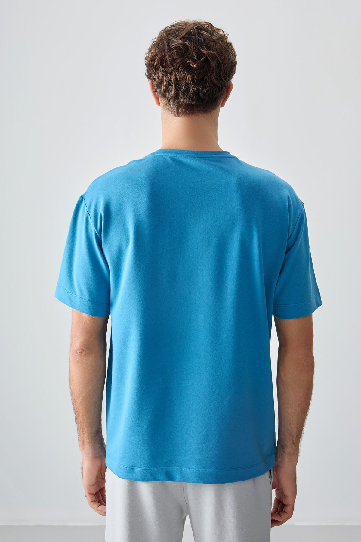 Image of Petrol Mavi Pamuklu Kalın Yumuşak Dokulu Oversize Fit Basic Erkek T-Shirt - 88377