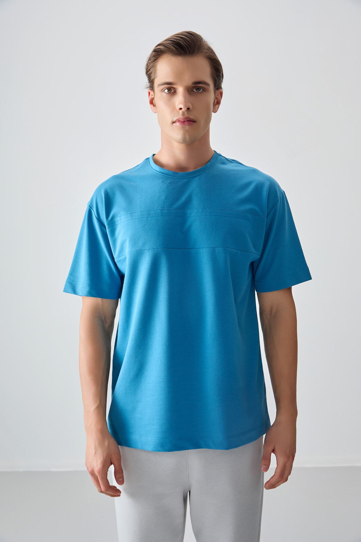 Image of Petrol Mavi Pamuklu Kalın Yumuşak Dokulu Oversize Fit Basic Erkek T-Shirt - 88378