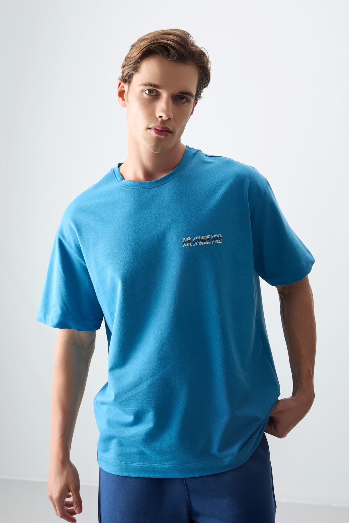 Image of Petrol Mavi Pamuklu Kalın Yumuşak Dokulu Oversize Fit Baskılı Erkek T-Shirt - 88375