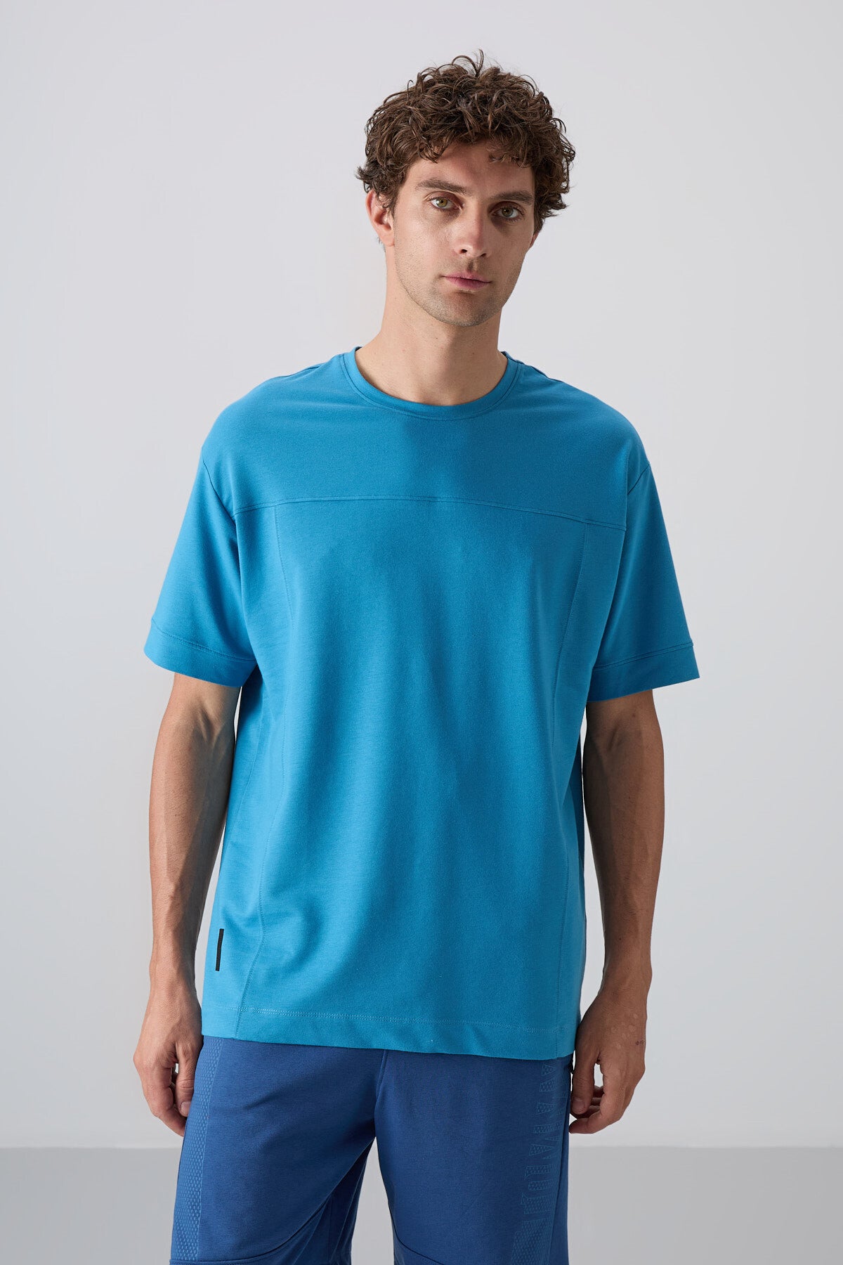 Image of Petrol Mavi Pamuklu Kalın Yumuşak Dokulu Oversize Fit Basic Erkek T-Shirt - 88349