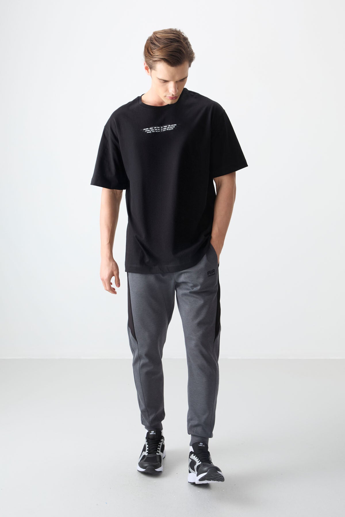 Image of Tricou bărbătesc negru, 100% bumbac, gros, texturat, supradimensionat, imprimat - 88356