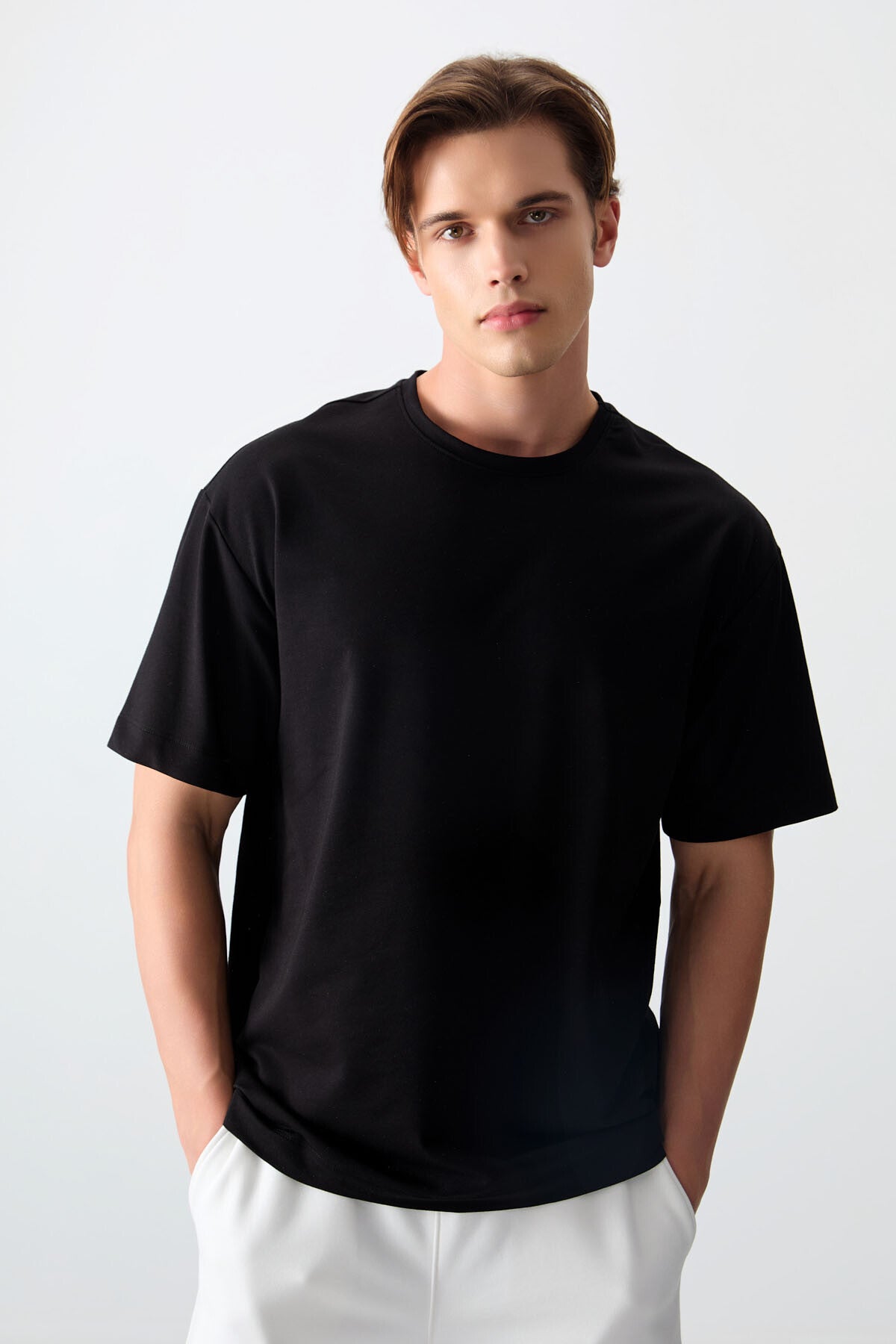 Image of Tricou bărbătesc negru din bumbac gros, texturat, croială supradimensionată, de bază - 88377