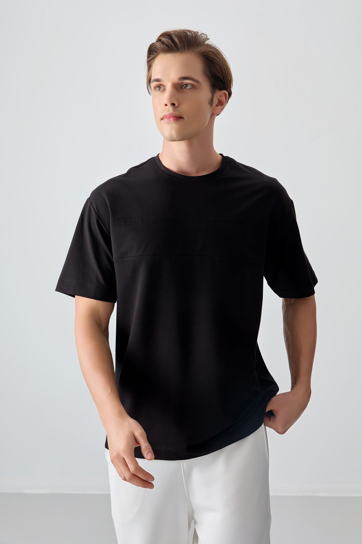 Image of Siyah Pamuklu Kalın Yumuşak Dokulu Oversize Fit Basic Erkek T-Shirt - 88378