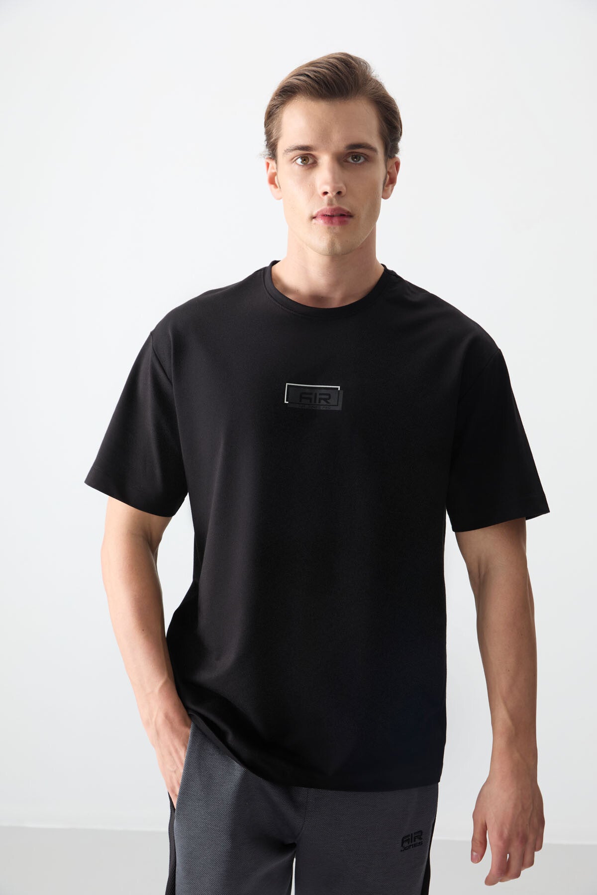 Image of Tricou bărbătesc negru din bumbac gros, texturat, supradimensionat, imprimat - 88376