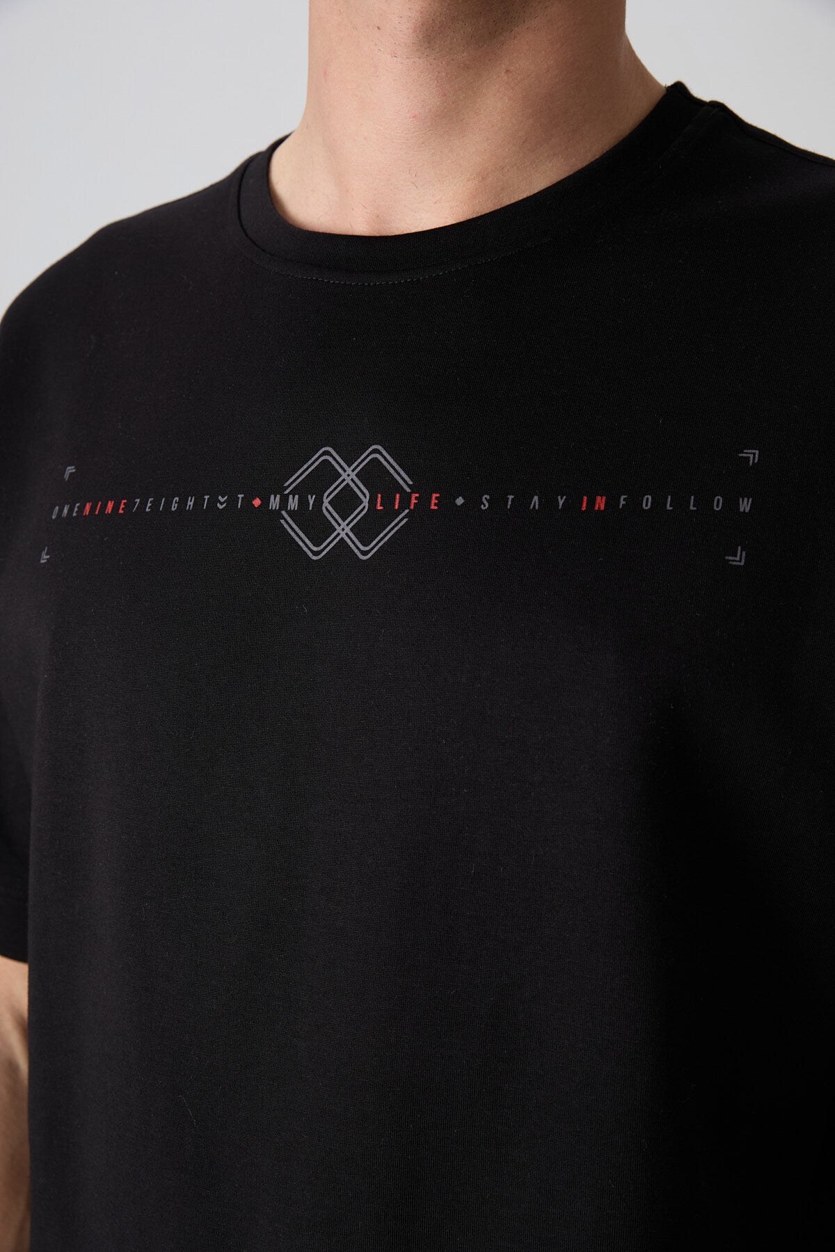 Image of Siyah Pamuklu Kalın Yumuşak Dokulu Oversize Fit Baskılı Erkek T-Shirt - 88323