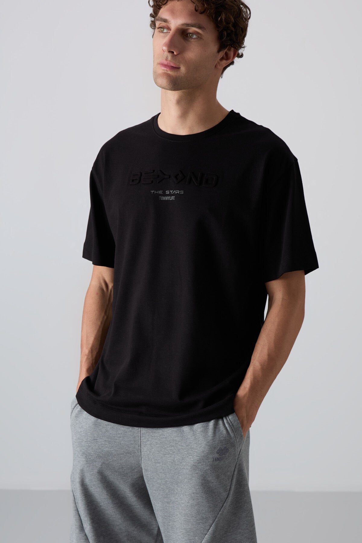 Image of Siyah Pamuklu Kalın Yumuşak Dokulu Oversize Fit Baskılı Erkek T-Shirt - 88328