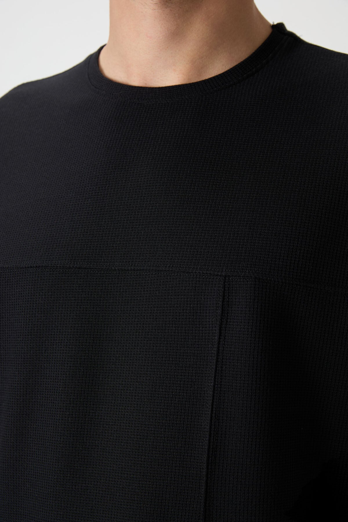 Image of Siyah Waffle İnterlok Yüzeyi Dokulu Oversize Fit Basic Erkek T-Shirt - 88380