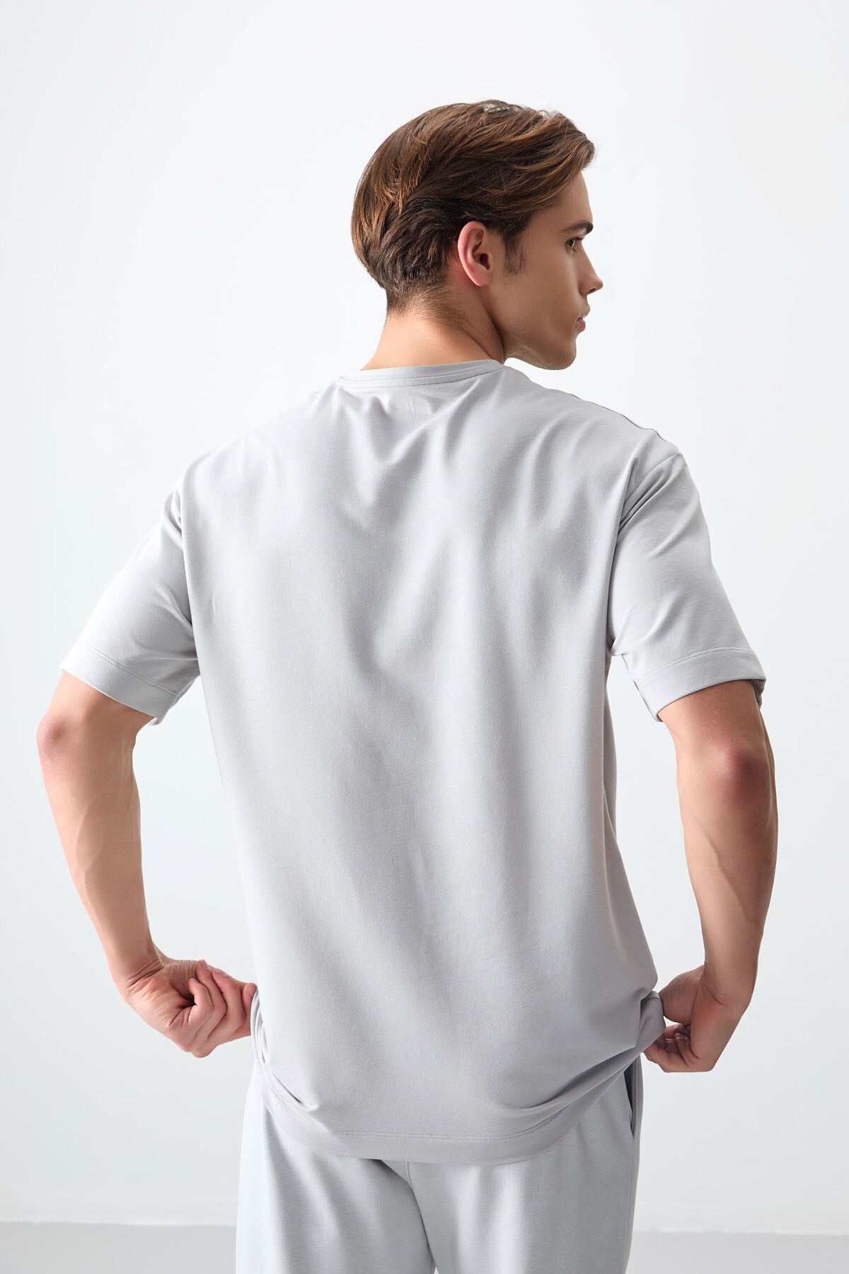 Image of Taş Pamuklu Kalın Yumuşak Dokulu Oversize Fit Basic Erkek T-Shirt - 88378