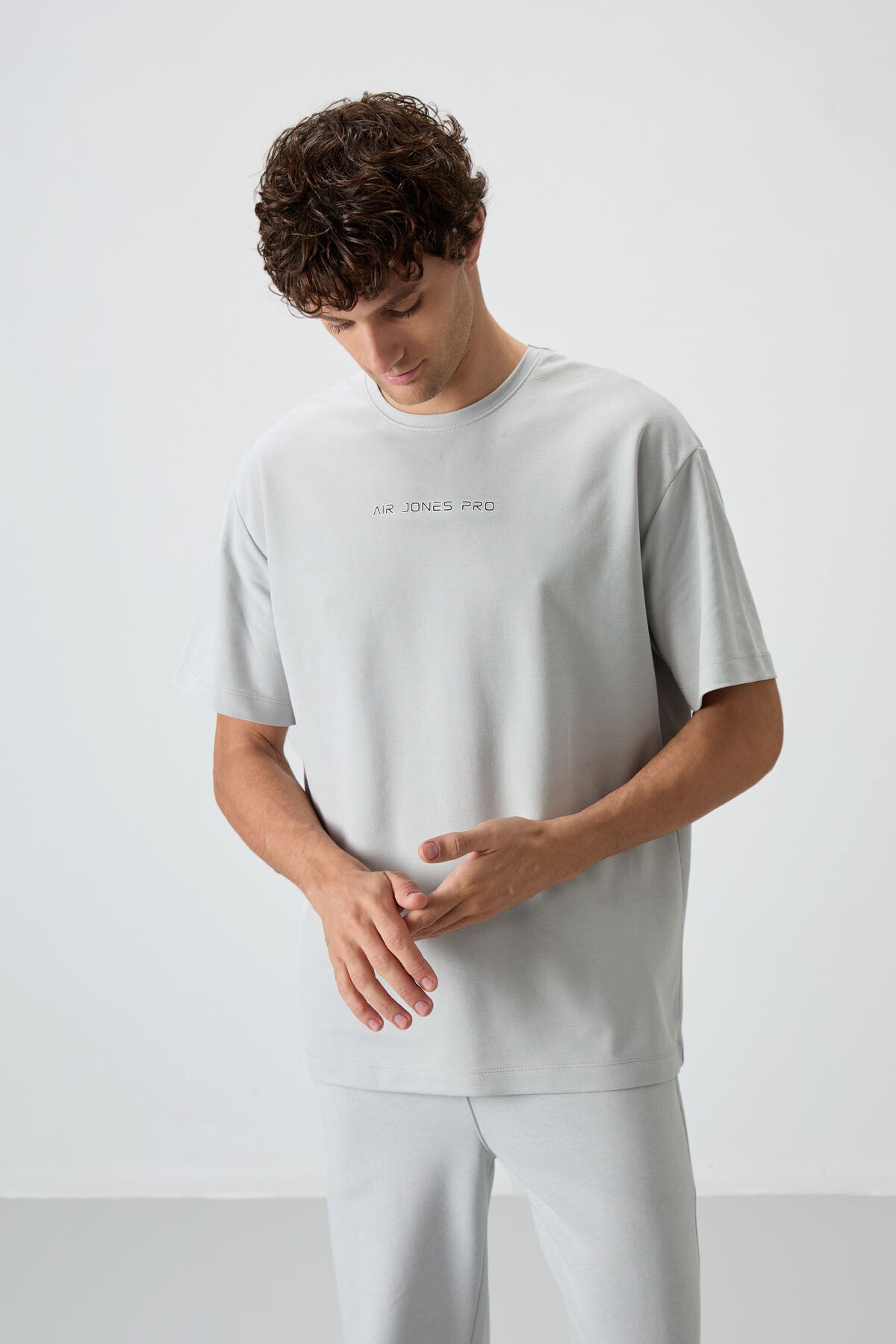 Image of Taş Pamuklu Kalın Yüzeyi Dokulu Oversize Fit  Baskılı Erkek T-Shirt - 88364