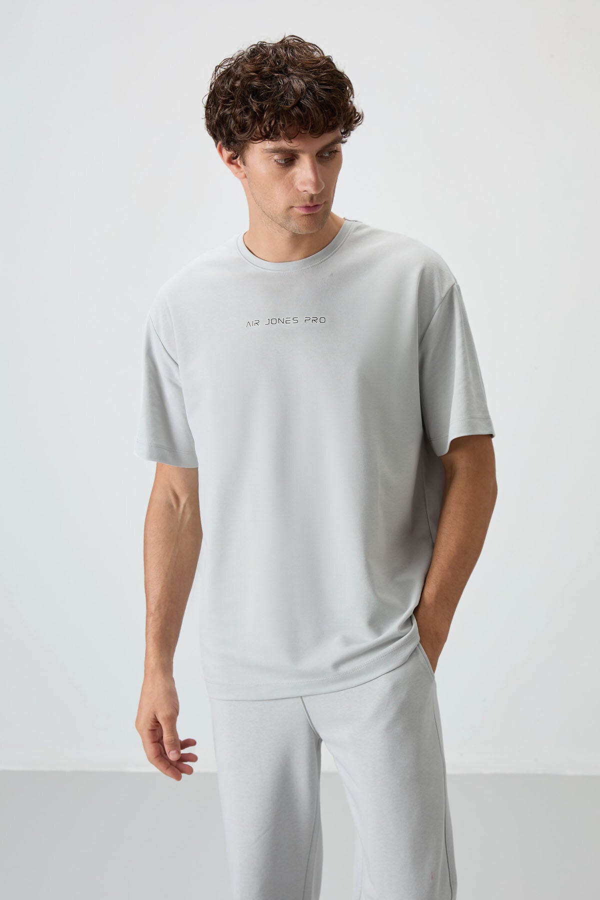 Image of Taş Pamuklu Kalın Yüzeyi Dokulu Oversize Fit  Baskılı Erkek T-Shirt - 88364