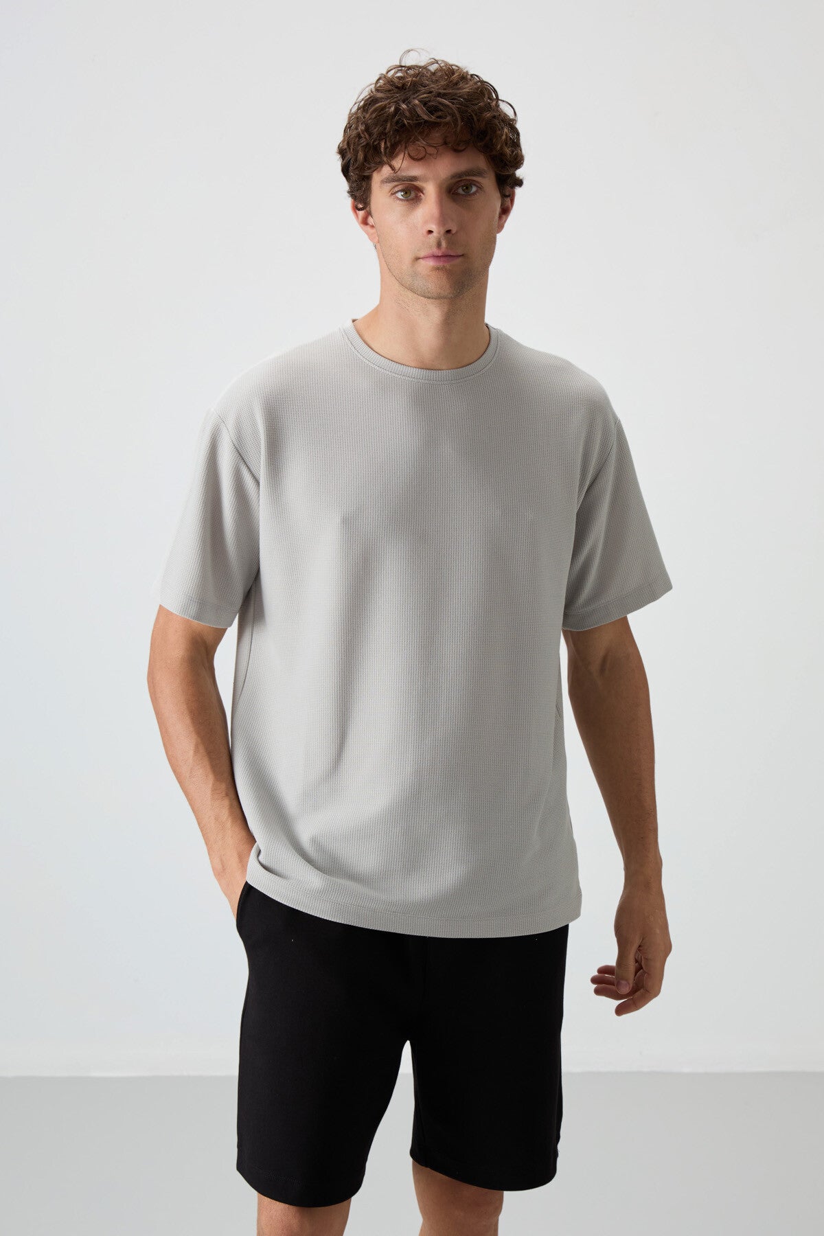Image of Taş Waffle İnterlok Yüzeyi Dokulu Oversize Fit Basic Erkek T-Shirt - 88379