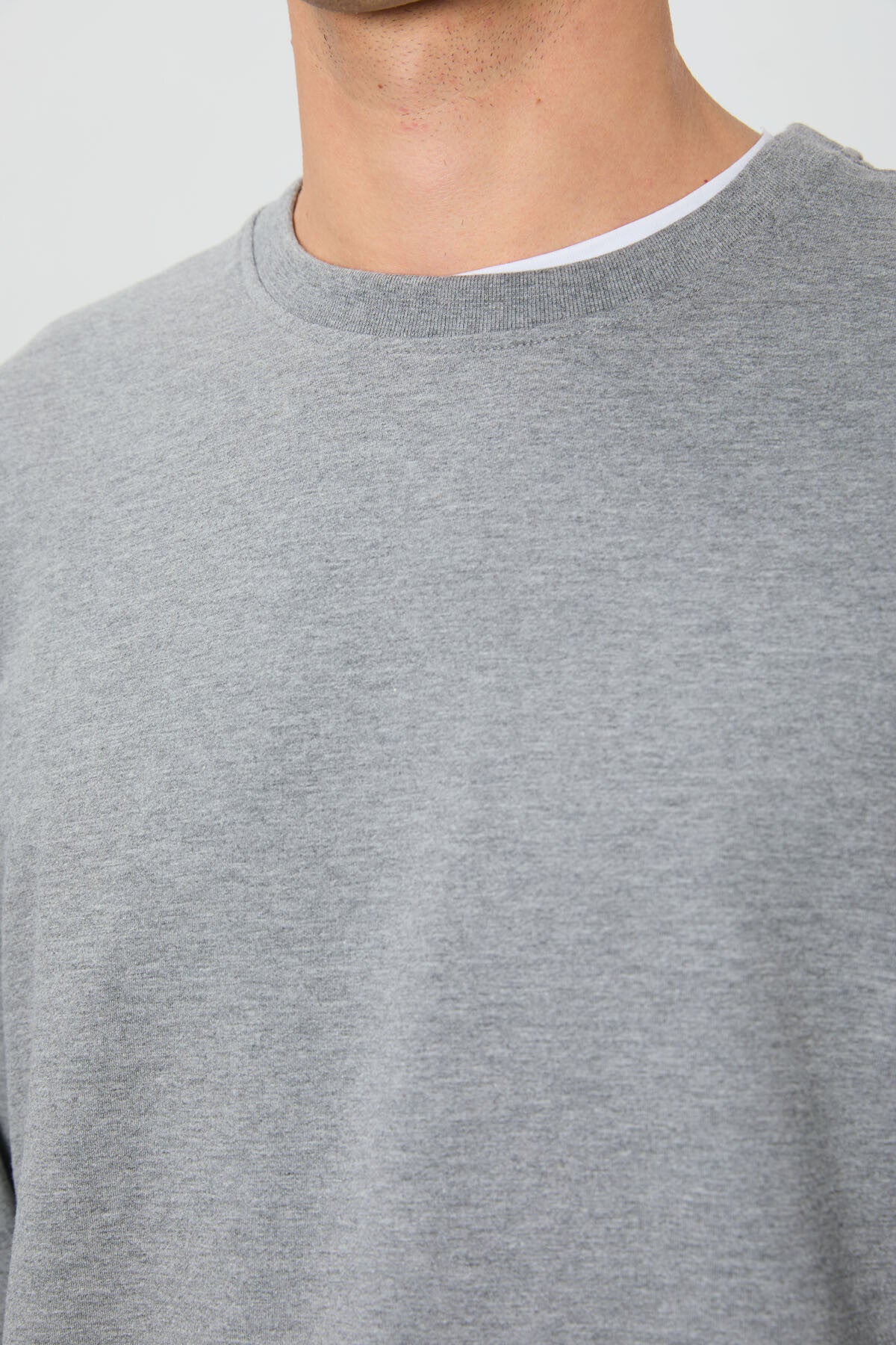 Image of Gri Melanj Pamuk Yumuşak Dokulu Standart Fit Basic Erkek Sweatshirt - 88363