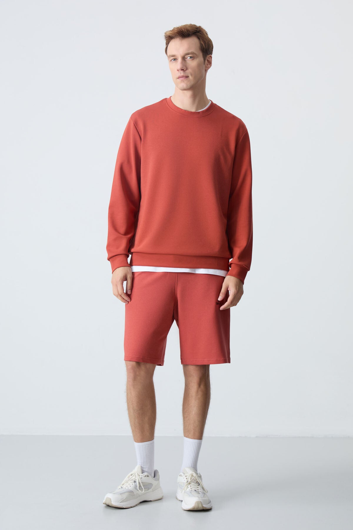 Image of Kiremit Basic O Yaka Rahat Form Erkek Sweatshirt - 88053