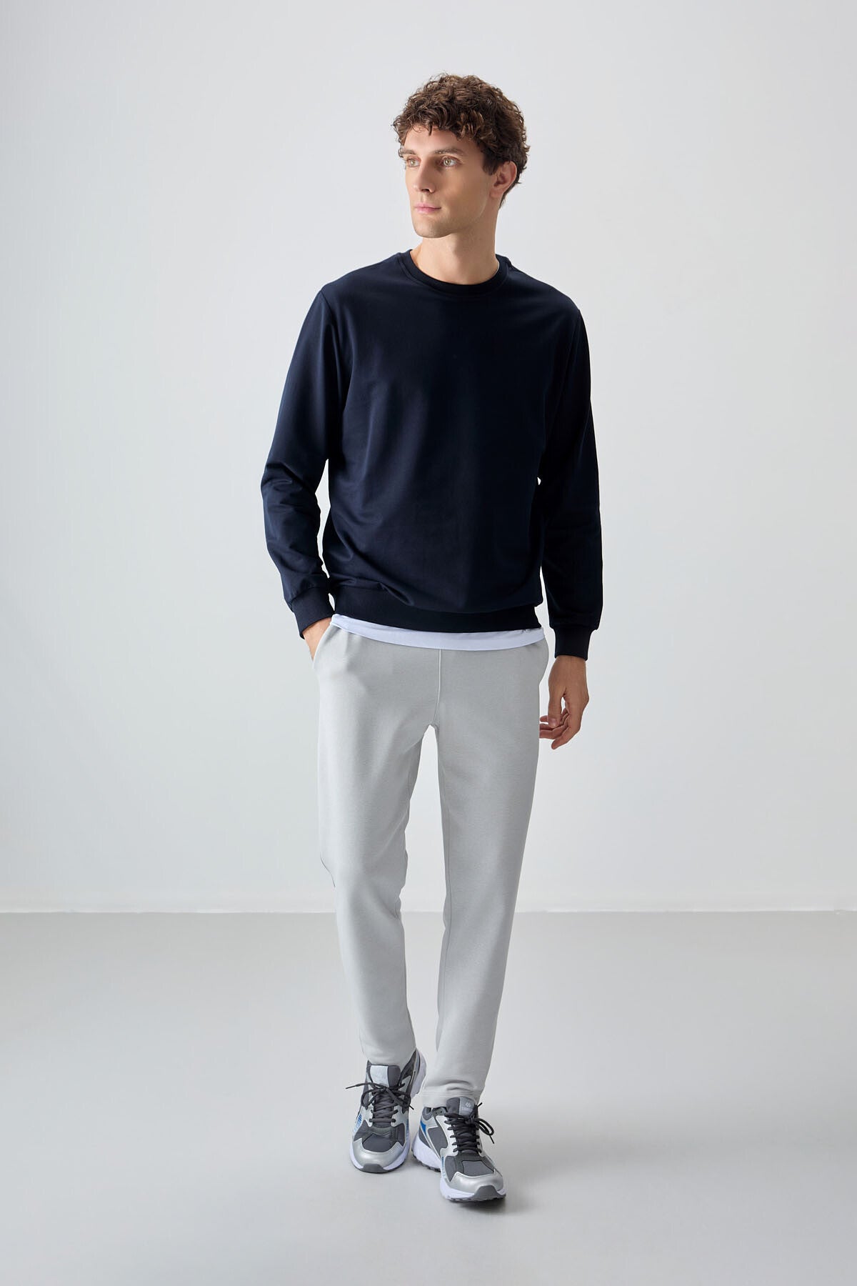 Image of Lacivert Pamuk Yumuşak Dokulu Standart Fit Basic Erkek Sweatshirt - 88363