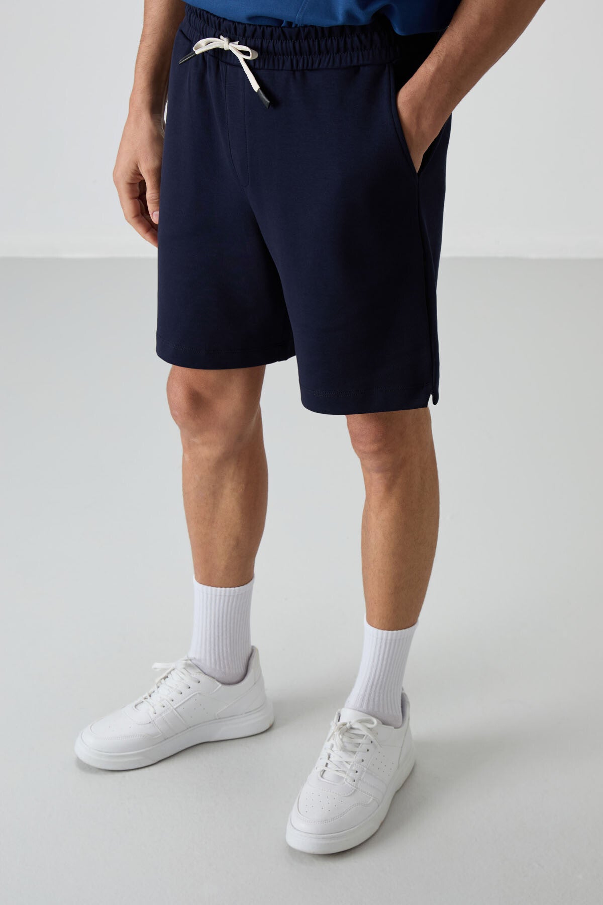 Image of Lacivert Pamuklu Kalın Yumuşak Dokulu Comfort Fit Basic Erkek Şort - 81274