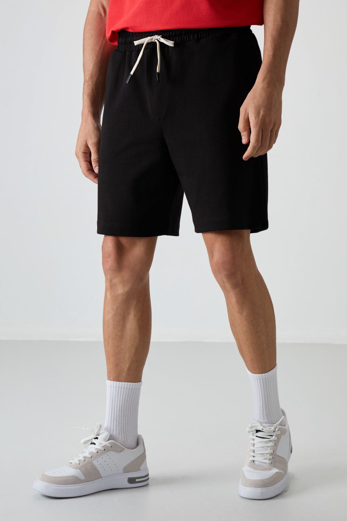 Image of Siyah Pamuklu Kalın Yumuşak Dokulu Comfort Fit Basic Erkek Şort - 81274