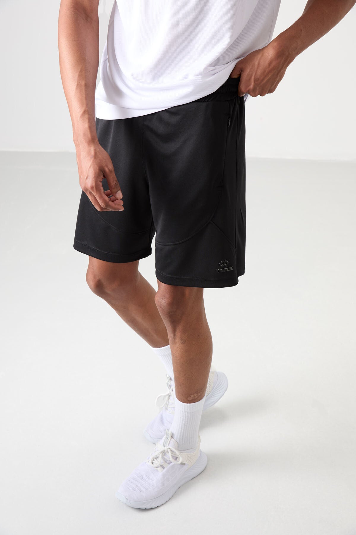Image of Siyah Kalın Yumuşak Comfort Fit Erkek Şort - 81271
