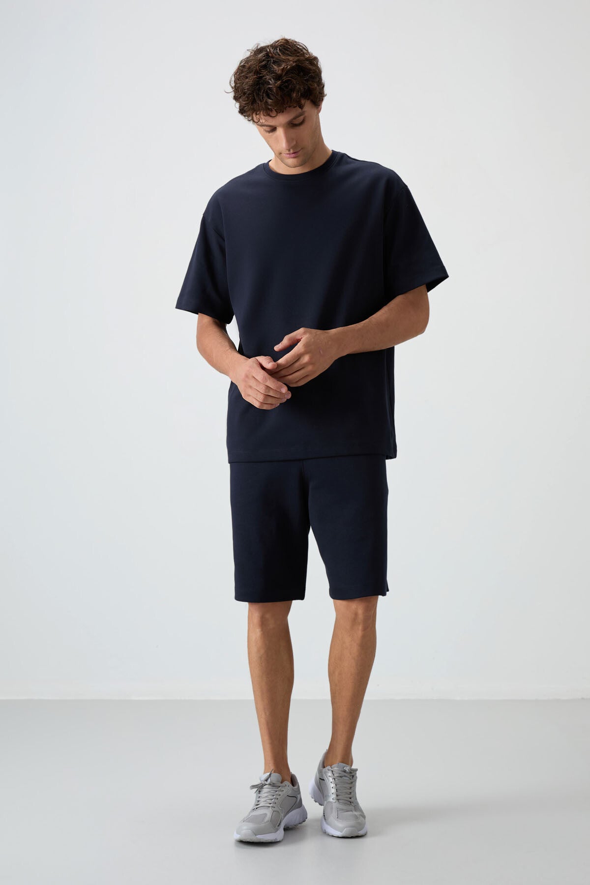 Image of Lacivert Pamuklu Kalın Yumuşak Dokulu Oversize Fit Basic Erkek Şort Takım - 85249