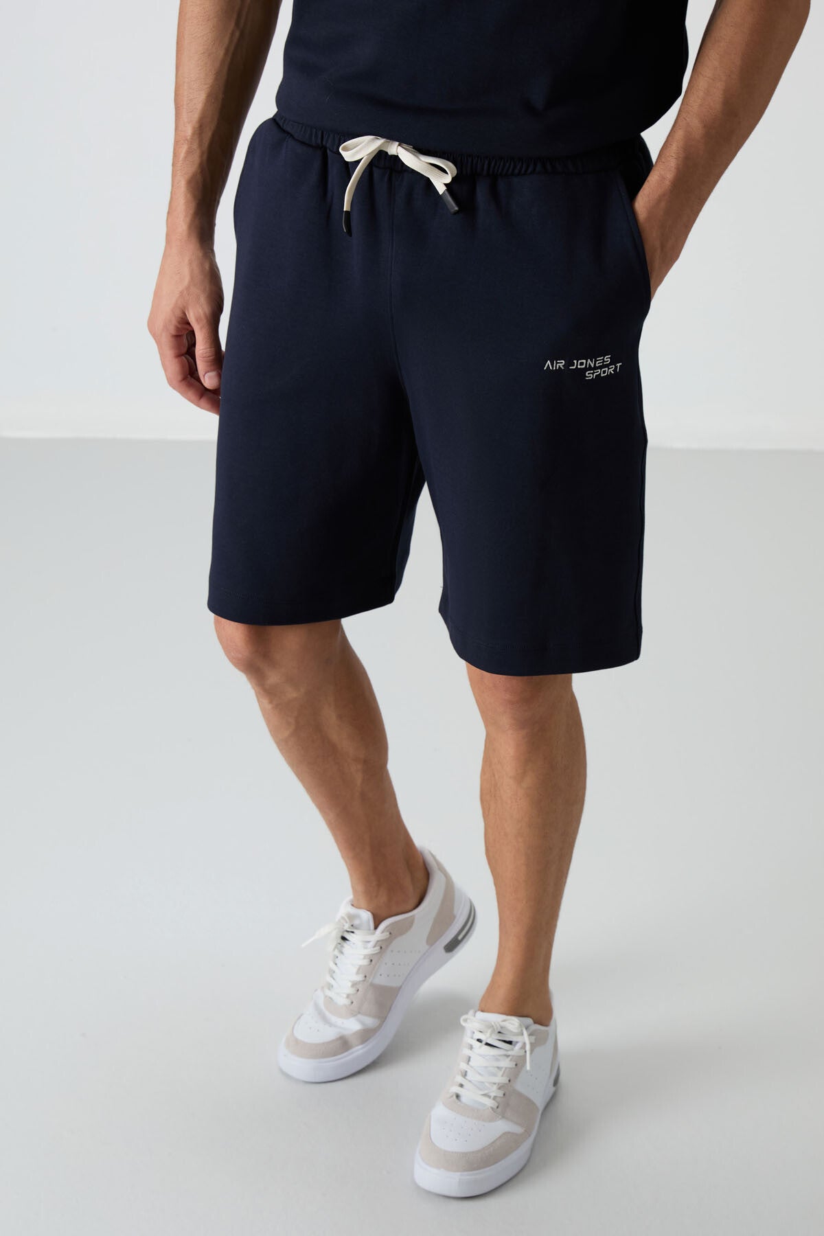 Image of Lacivert Pamuklu Kalın Yumuşak Dokulu Oversize Fit Nakışlı Erkek Şort Takım - 85250