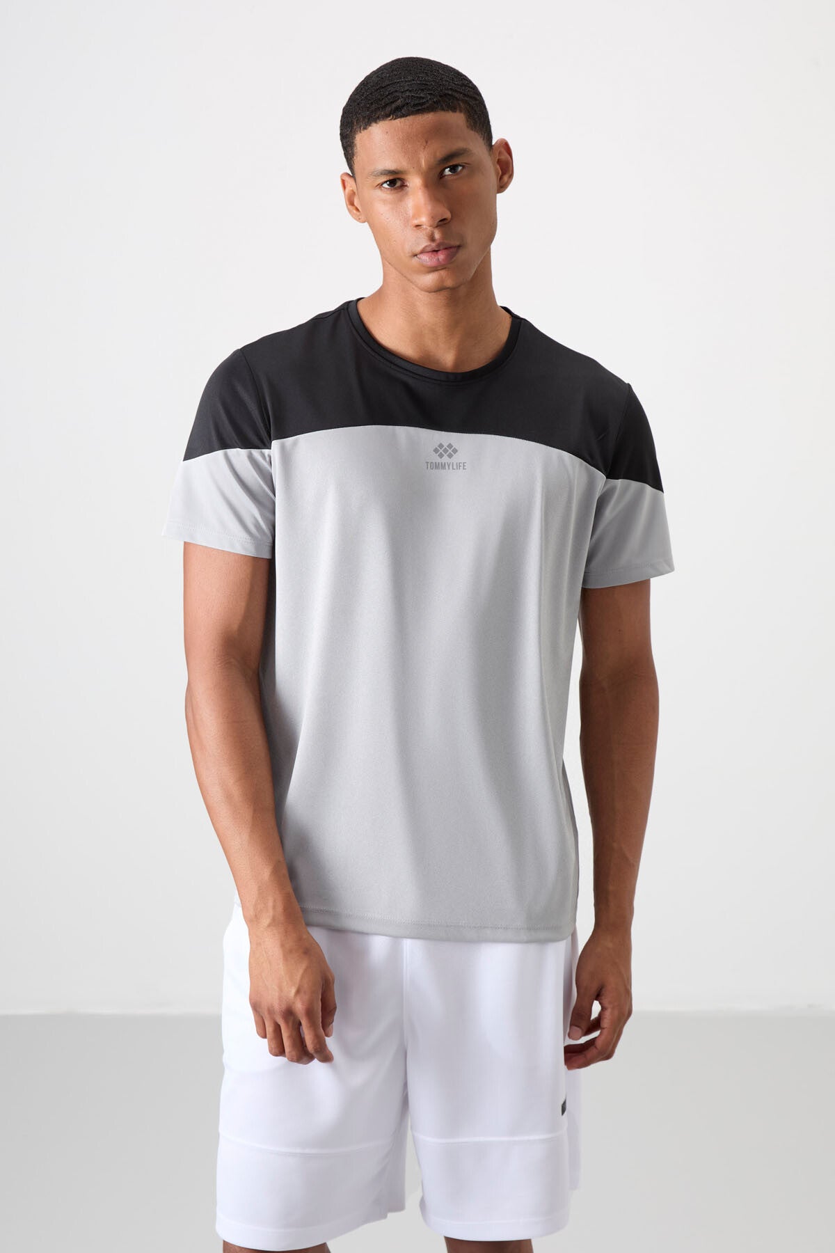 Image of Tricou sport bărbătesc gri, respirabil, texturat, subțire, flexibil, croială standard - 88386