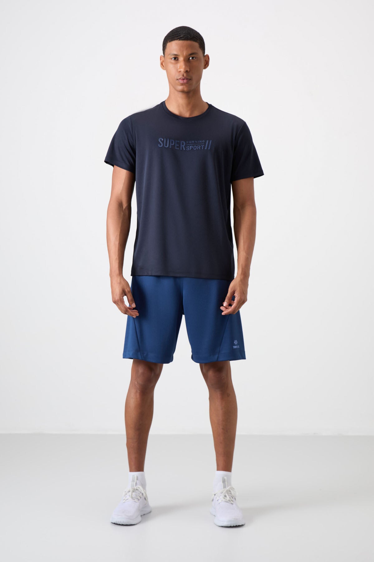 Image of Tricou sport bărbătesc bleumarin, respirabil, texturat, subțire, flexibil, croială standard - 88385