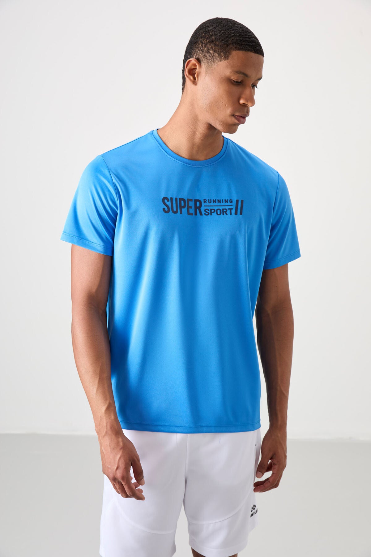 Image of Saks Nefes Alan Dokulu İnce Esnek Standart Fit Erkek Performans T-Shirt - 88385