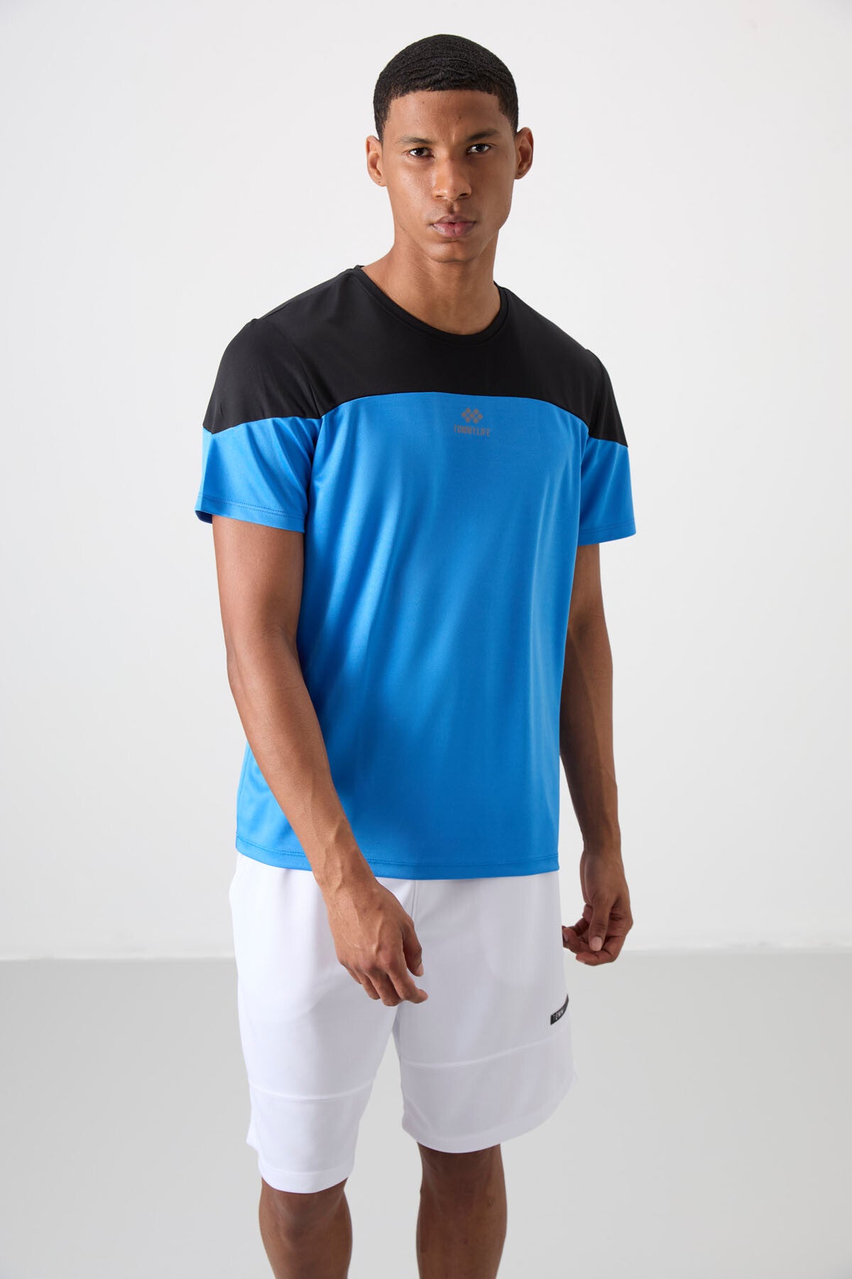 Image of Saks Nefes Alan Dokulu İnce Esnek Standart Fit Erkek Performans T-Shirt - 88386