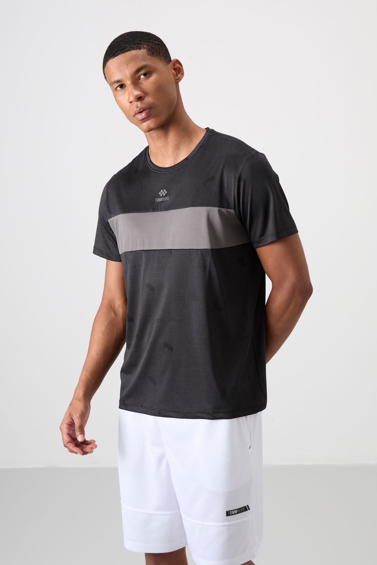 Image of Siyah Nefes Alan Jakarlı İnce Esnek Standart Fit Erkek Performans T-Shirt - 88398